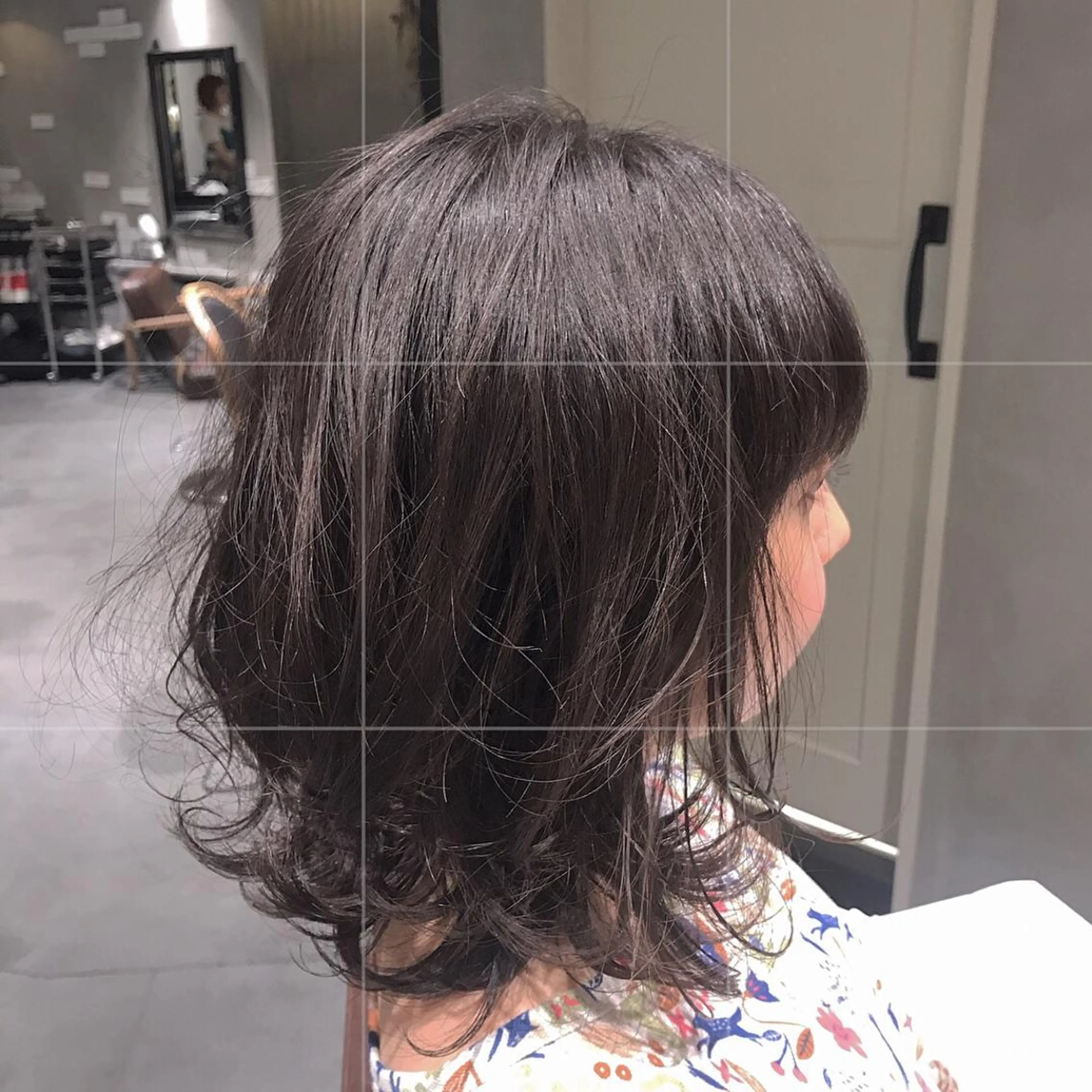 ミディアム パーマ ミディアムパーマ ニュアンスパーマ SALOWIN所属・レイヤー/ハッシュ カット🩵MAI🩵のヘアスタイル
