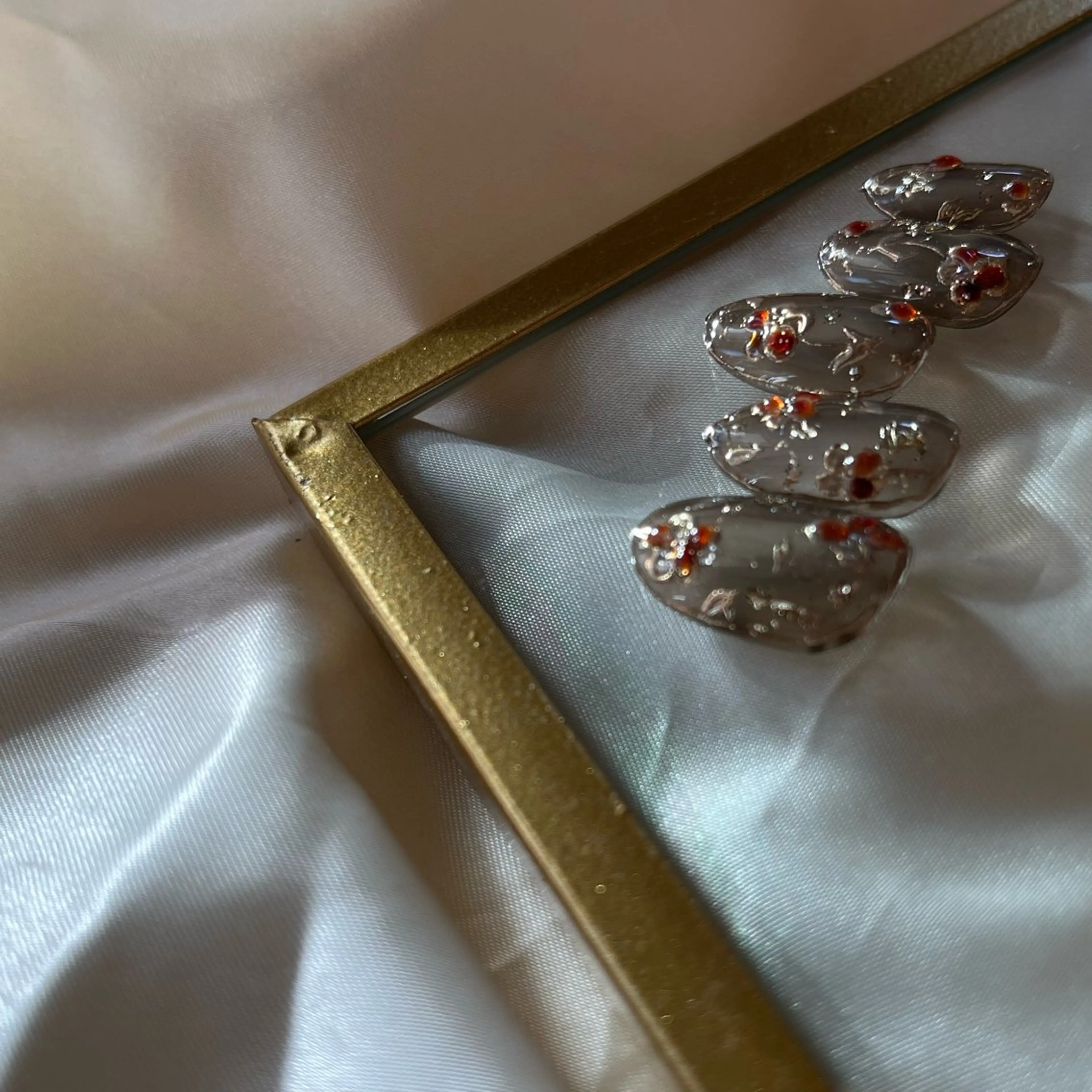 ネイル ハンドネイル atelier alle.のネイルデザイン