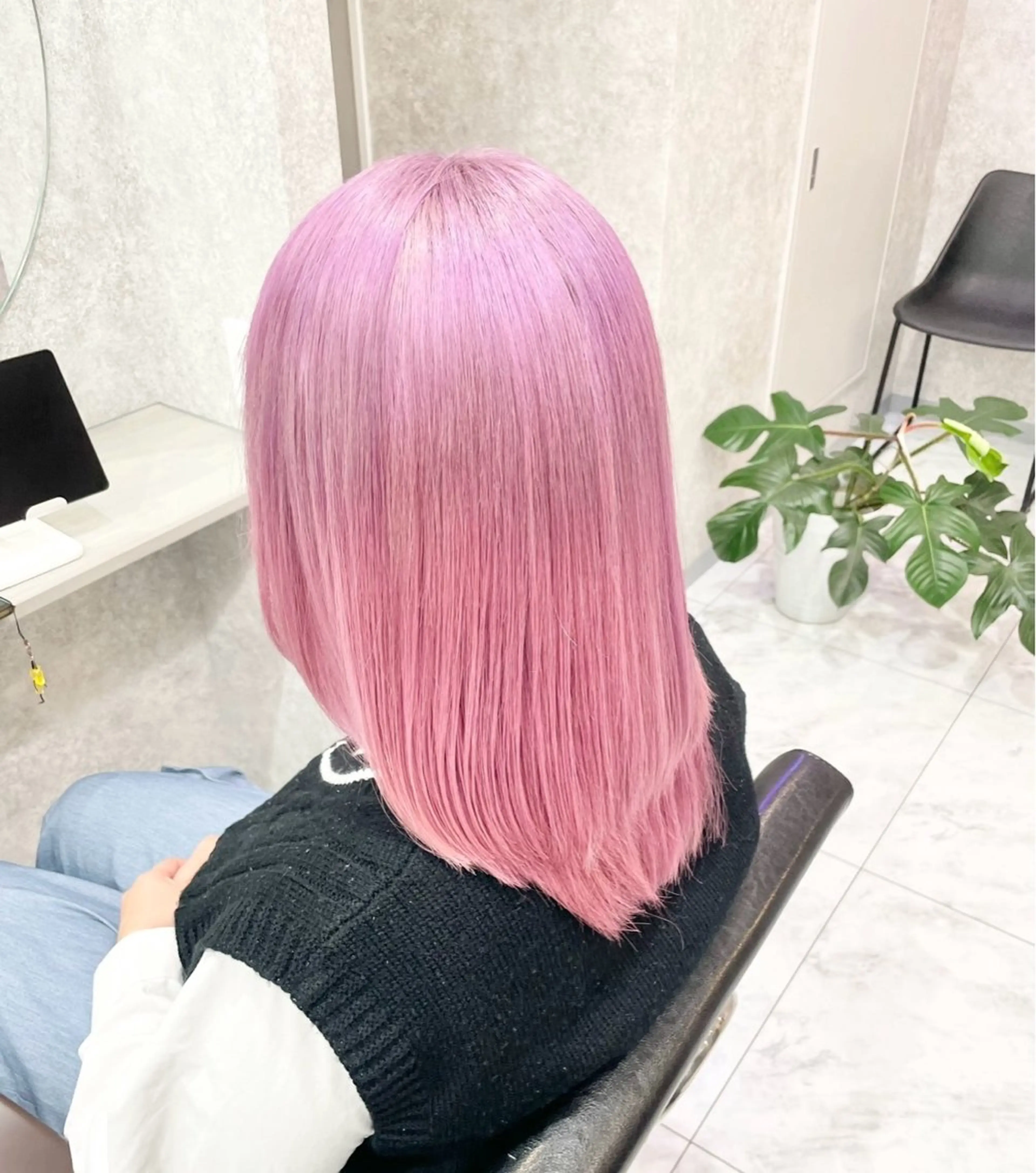 ミディアム 🦋ハイトーン🦋 石山 希理🦋のヘアスタイル