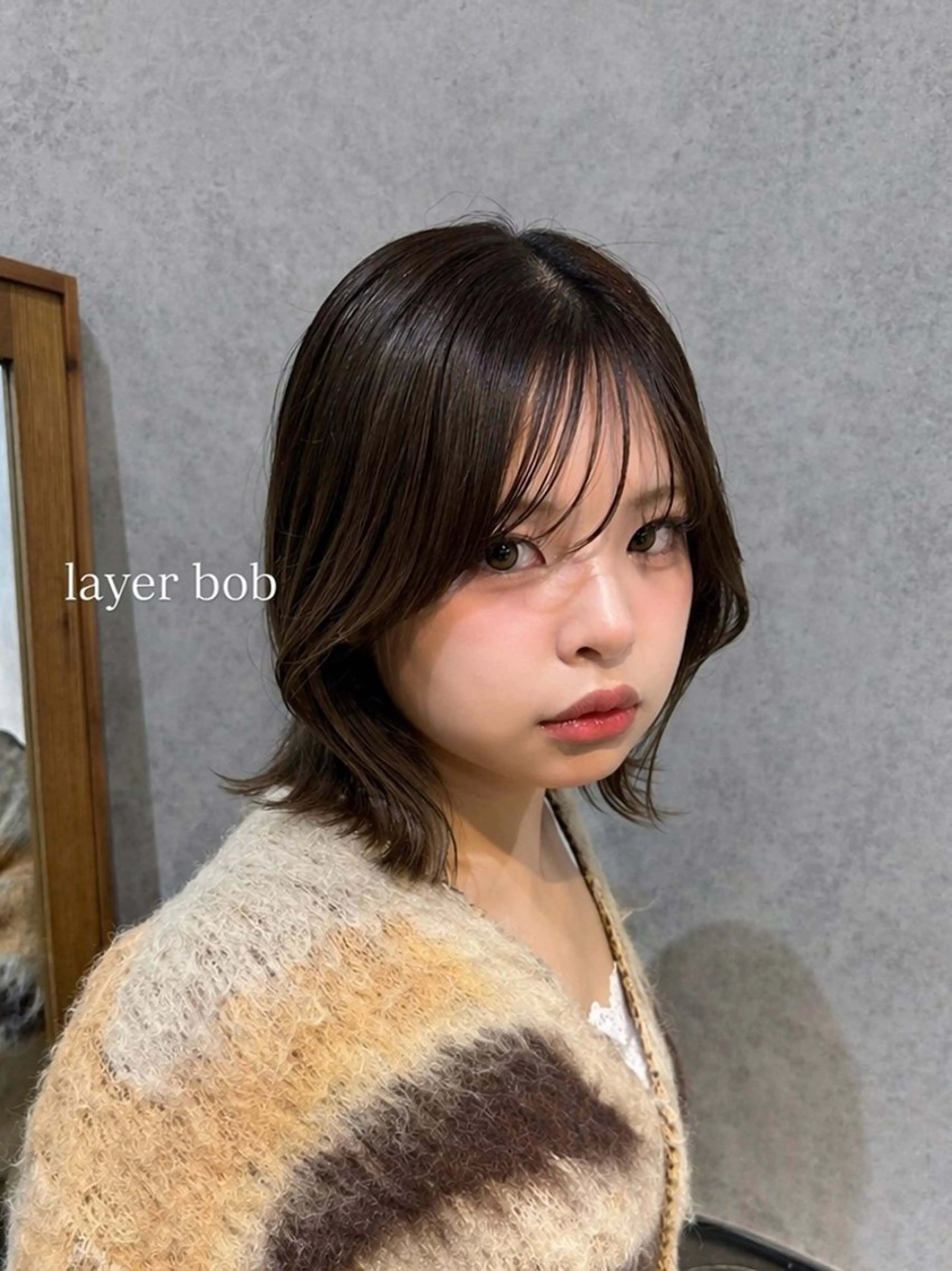 セミロング カラー パーマ タイトボブ個性派カラ ーAKANEのヘアスタイル