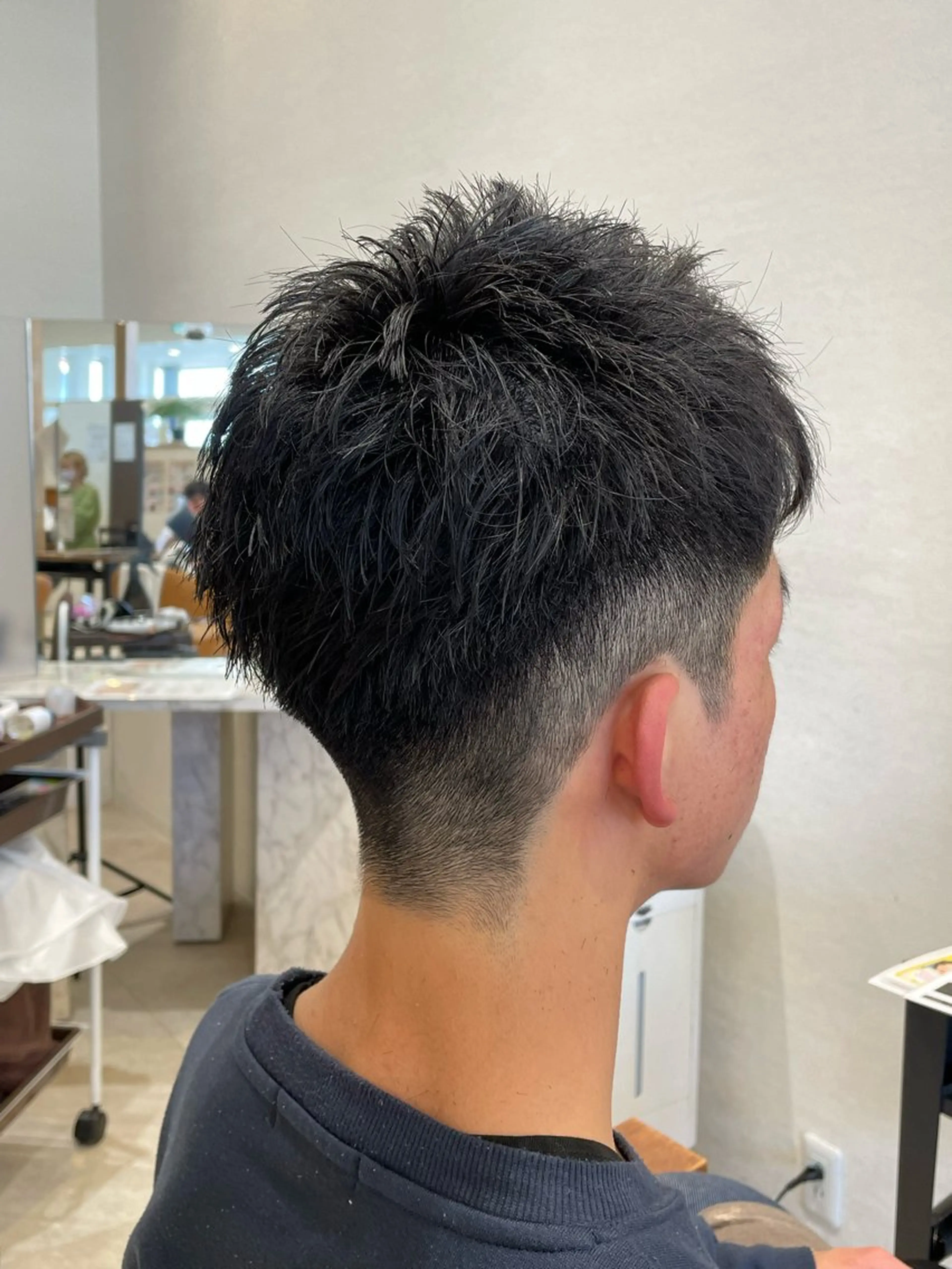 平日限定メンズカットの写真