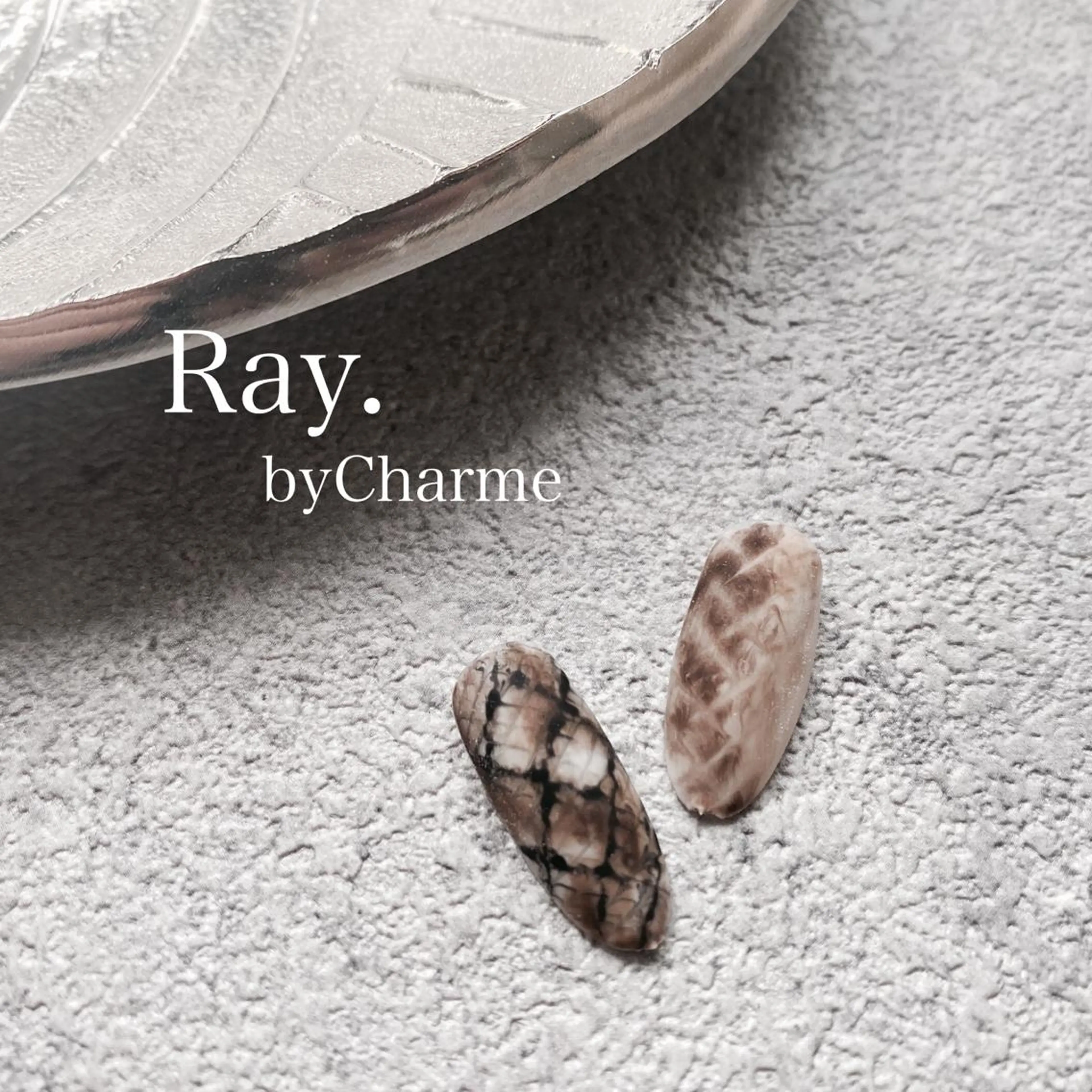 ネイル Ray. ／綺麗目ニュアンスのネイルデザイン