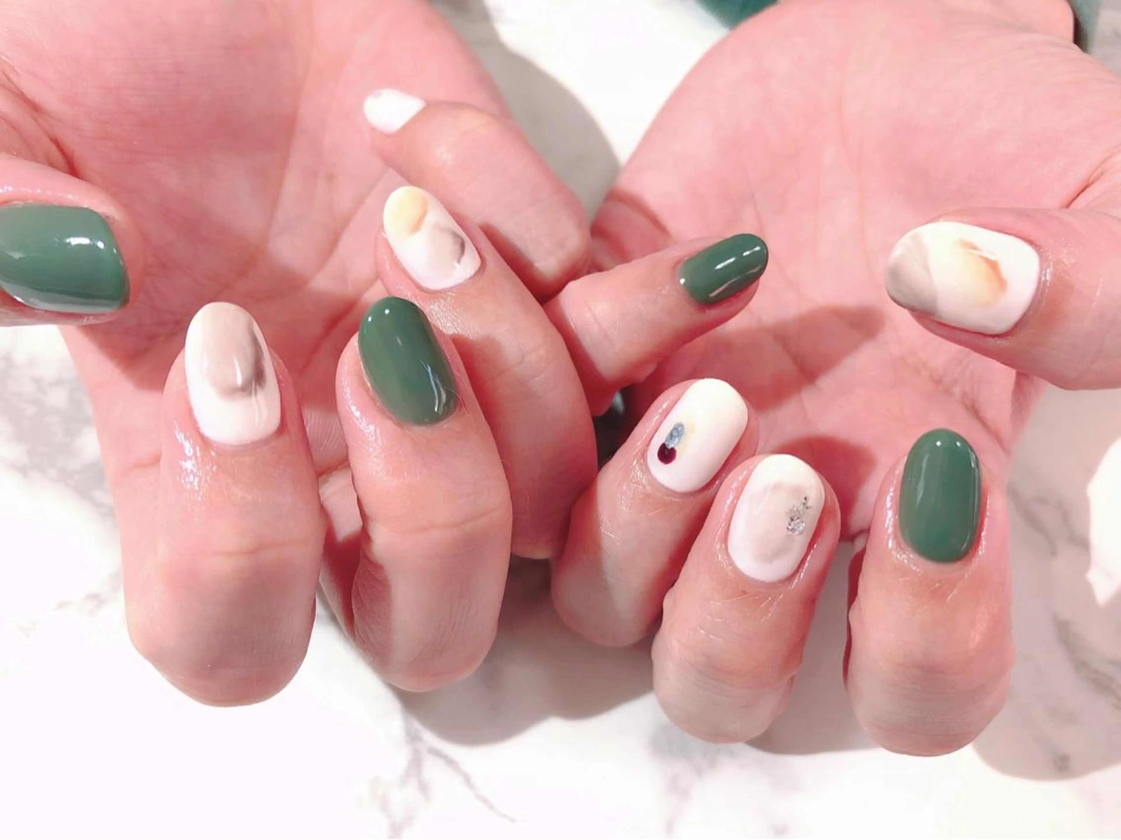 ネイル 持ち込み Regaro i.sのネイルデザイン