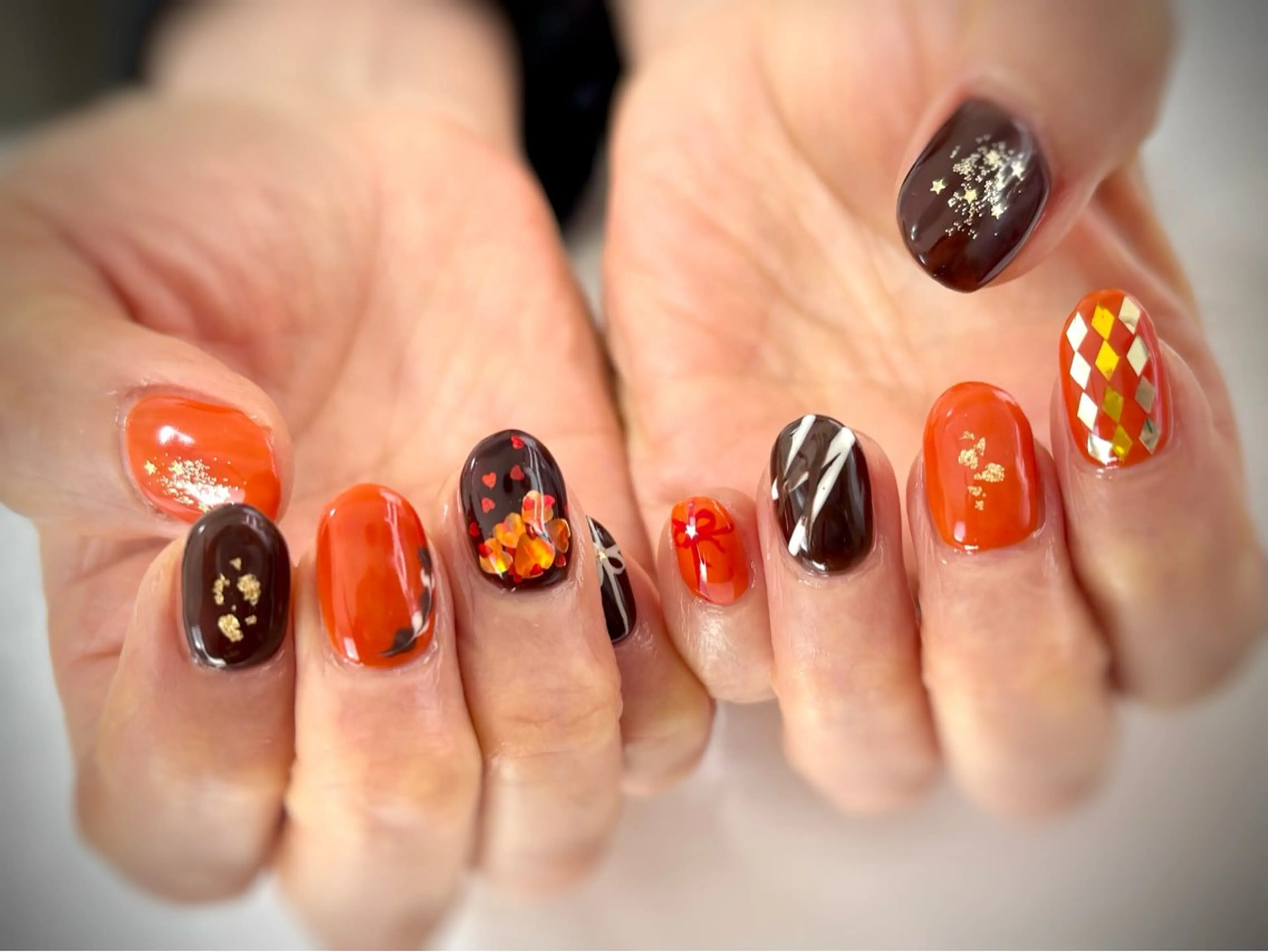 ネイル オレンジ バレンタイン ハンドネイル Nail salon Cielel⟡Ayaのネイルデザイン