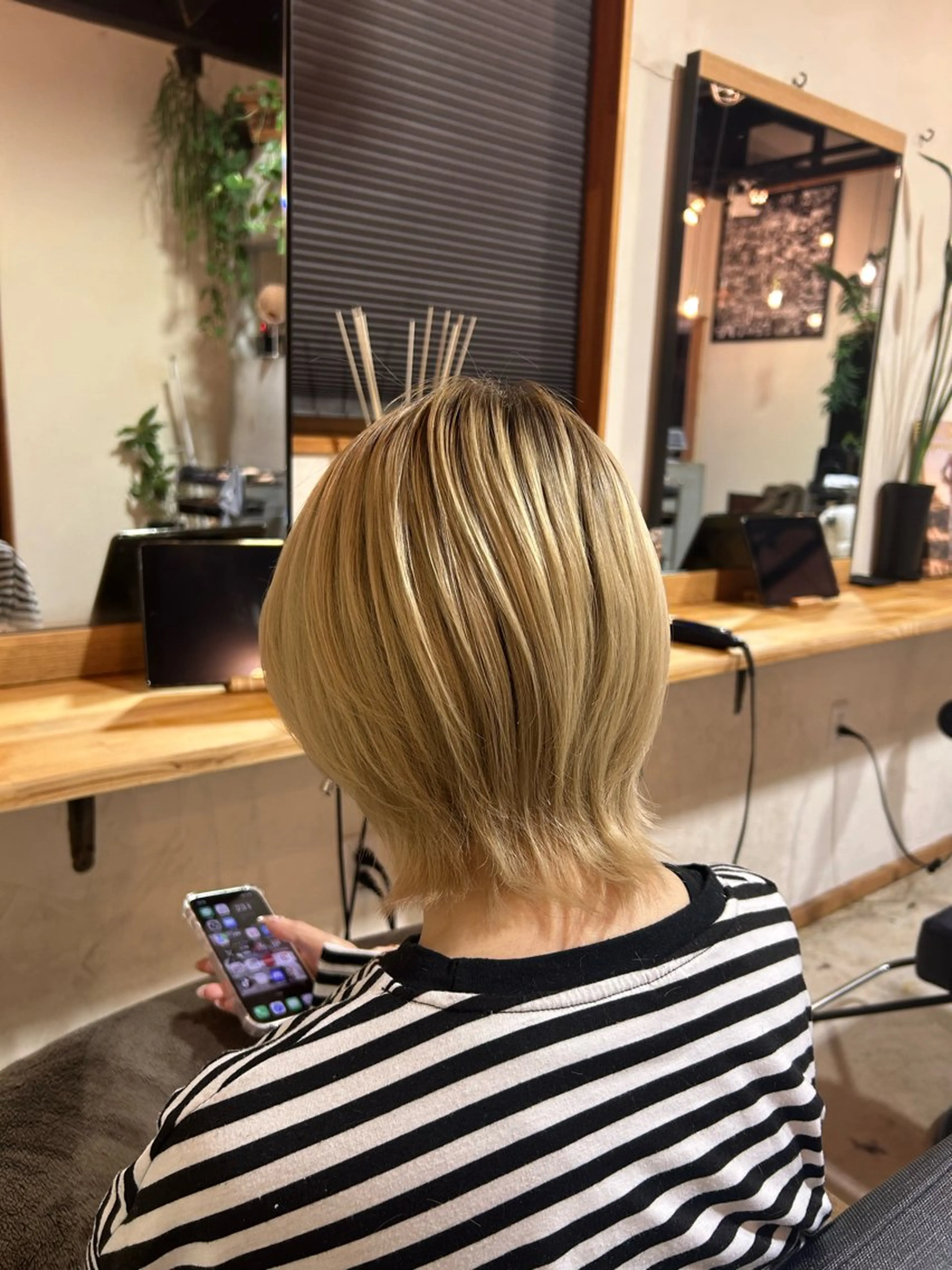 ショート レイヤーカット ショートヘア ウルフカット 藤井 美陽のヘアスタイル