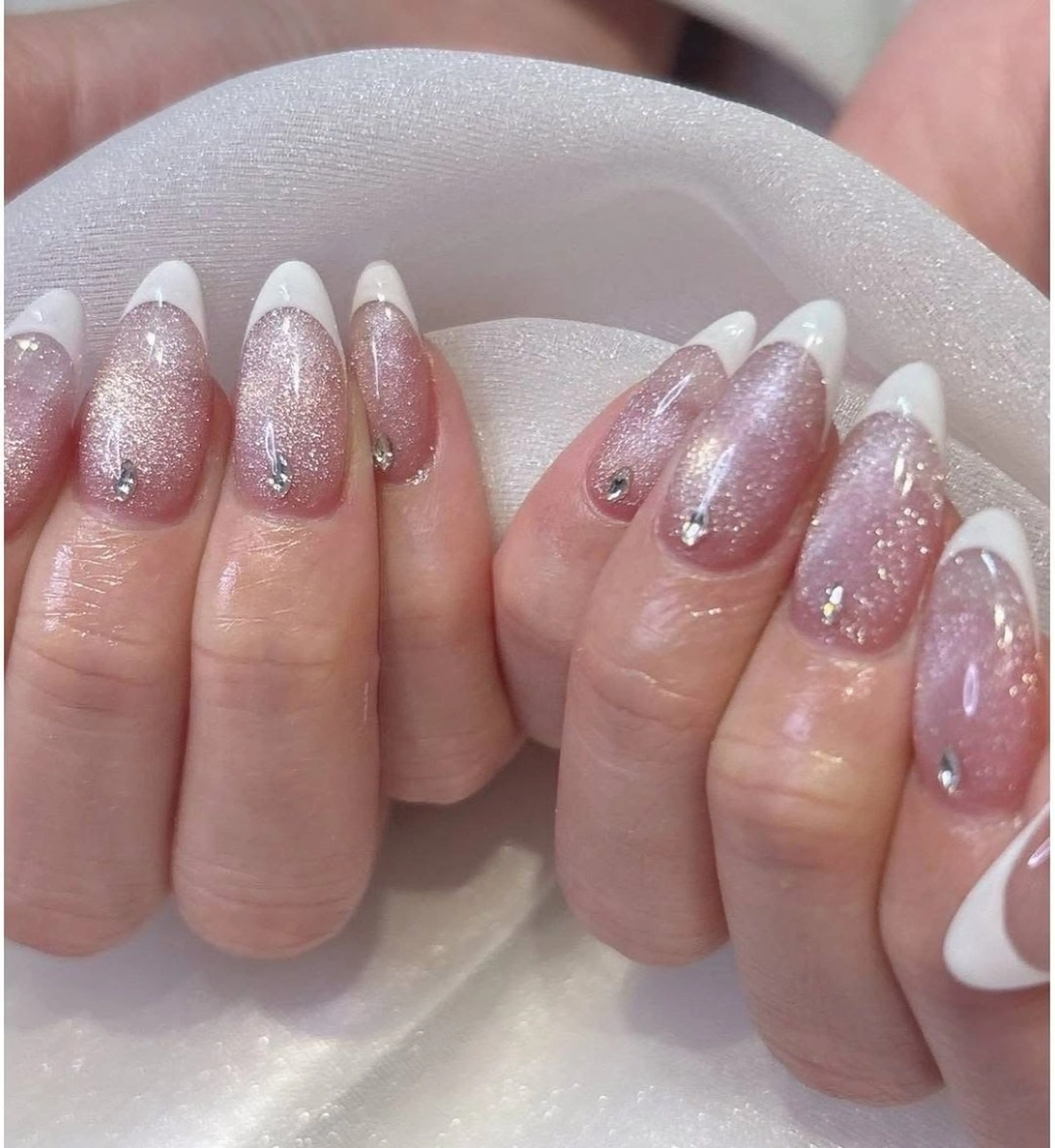 ネイル オーロラネイル ブルー チークネイル 長さ出し フットネイル ハンドネイル JIN 168 新大久保のネイルデザイン