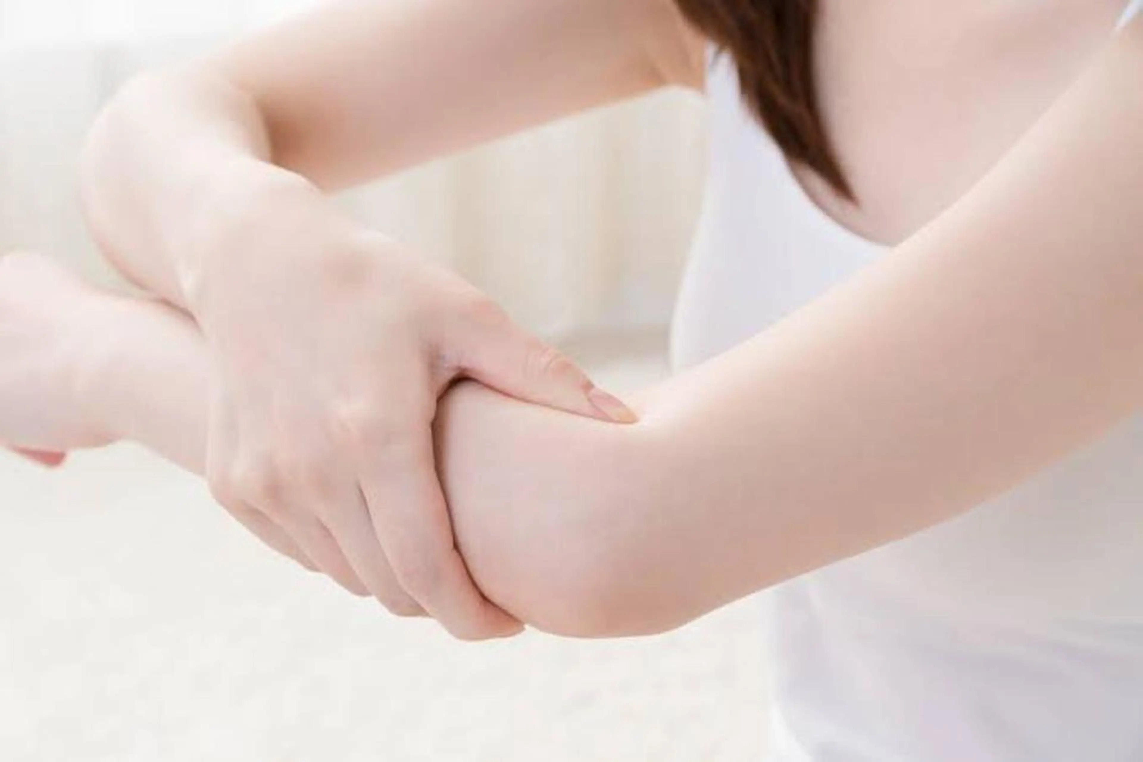 ponopipi 宇津木の眉毛・アイブロウイメージ