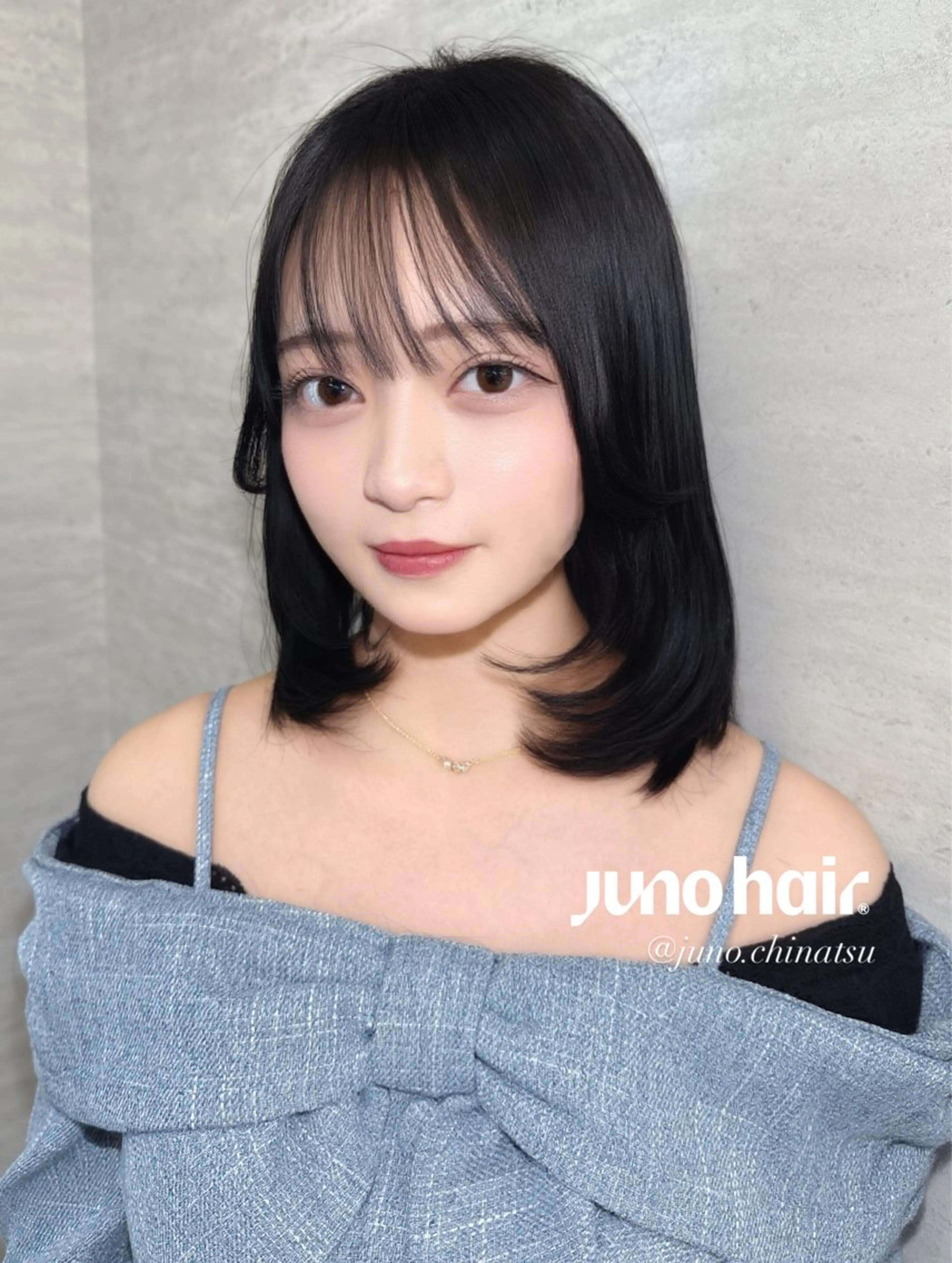 ミディアム カラー ヘアアレンジ カット ヘアカラー トリートメント 韓国レイヤーカット/ 儚げカラーチナツのヘアスタイル