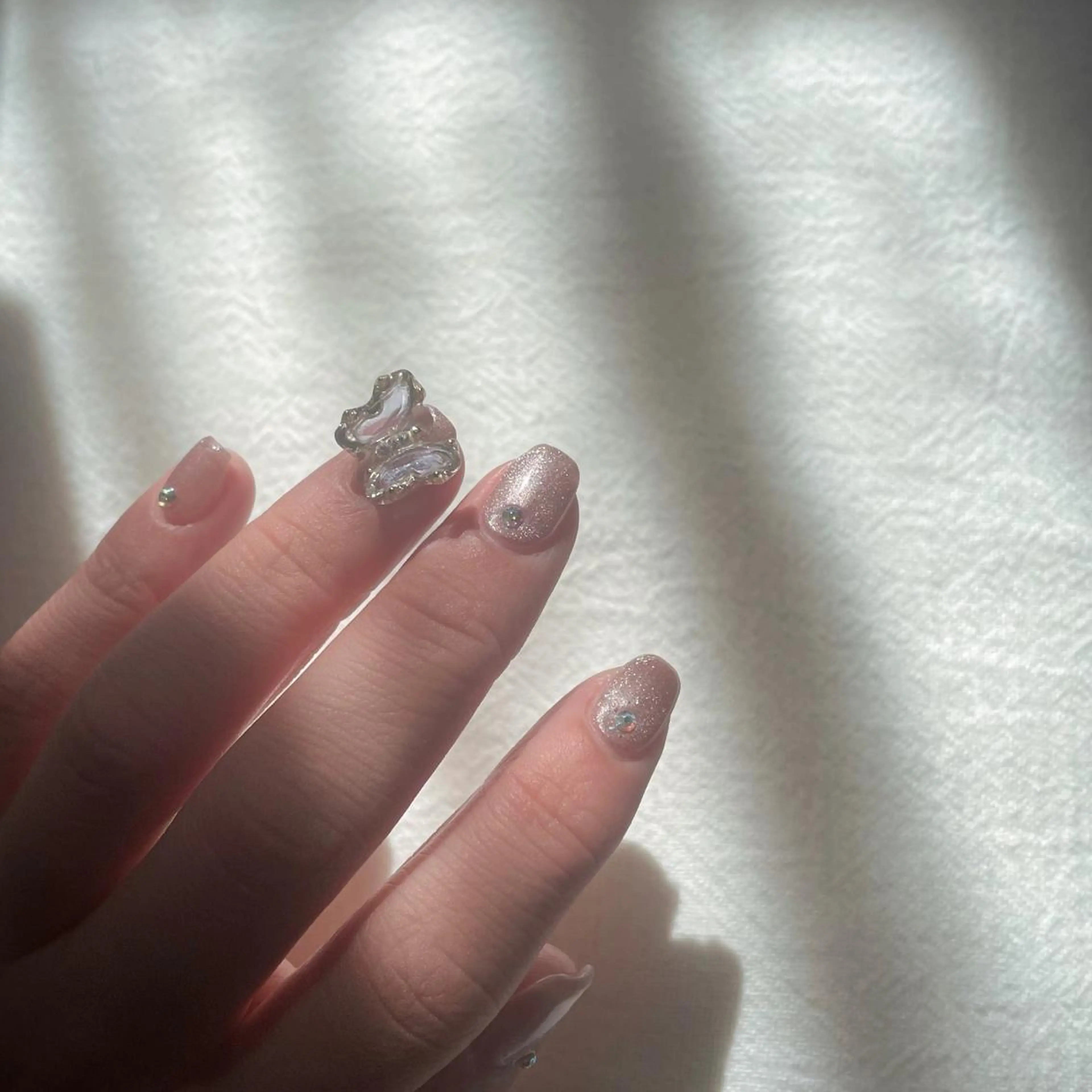 ネイル ハンドネイル 新井 ひなののネイルデザイン