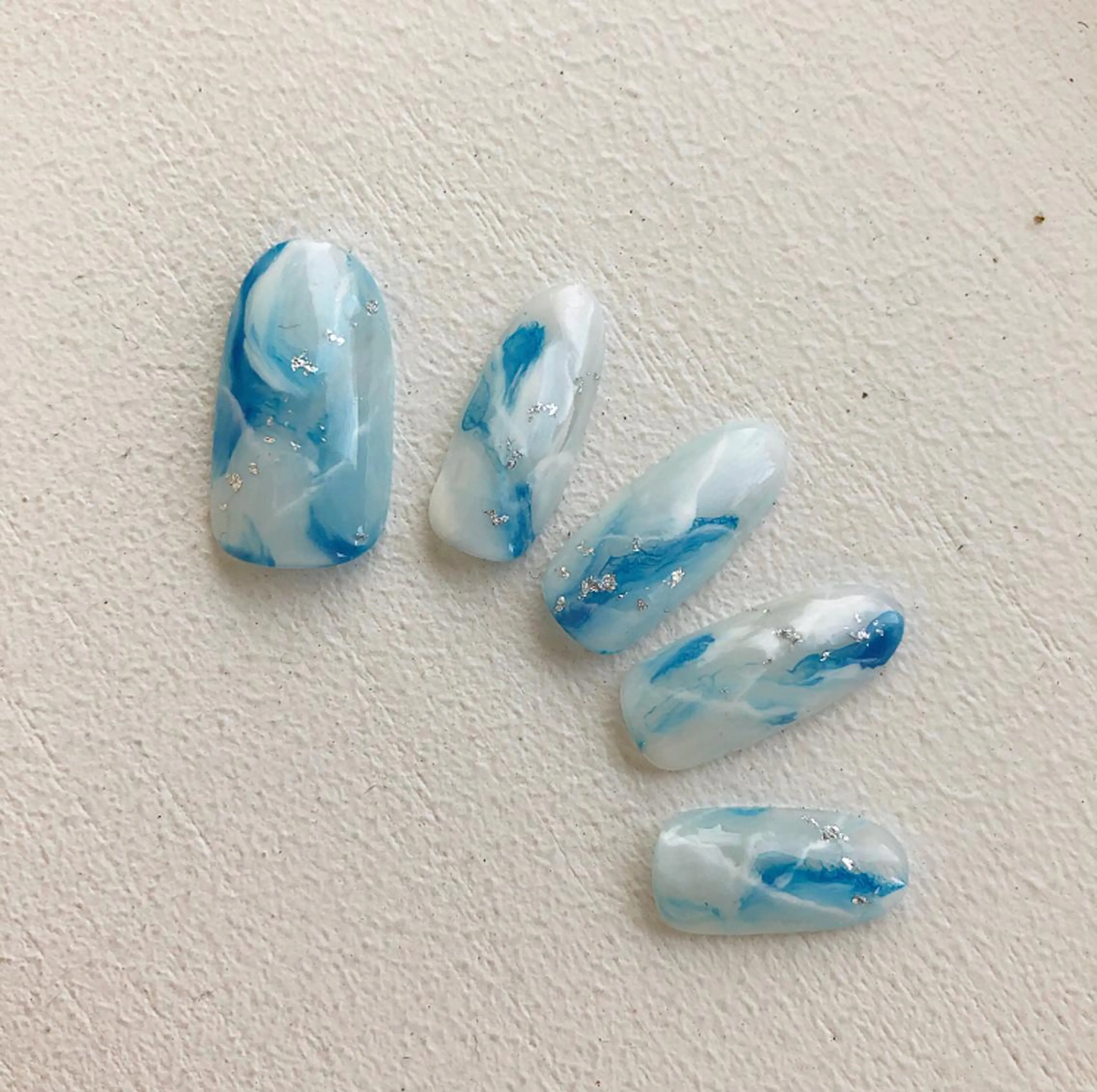 ネイル アートネイル ブルー ニュアンスネイル rina eye&nailのマツエク・マツパデザイン