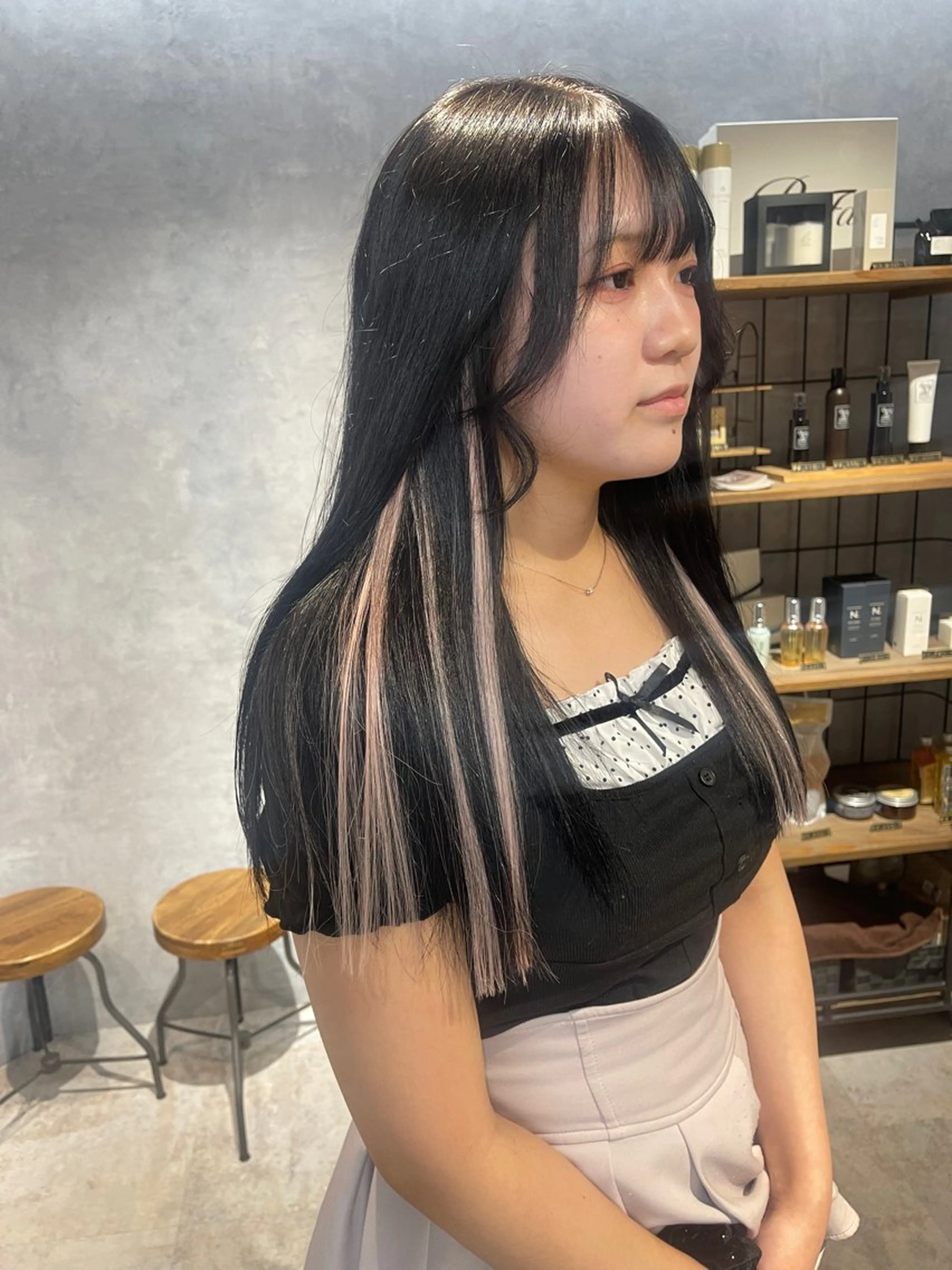 ロング カラー ブリーチ 透明感カラー 髪質改善 トリートメント カット ヘアカラー エクステ 福西 洋斗のヘアスタイル