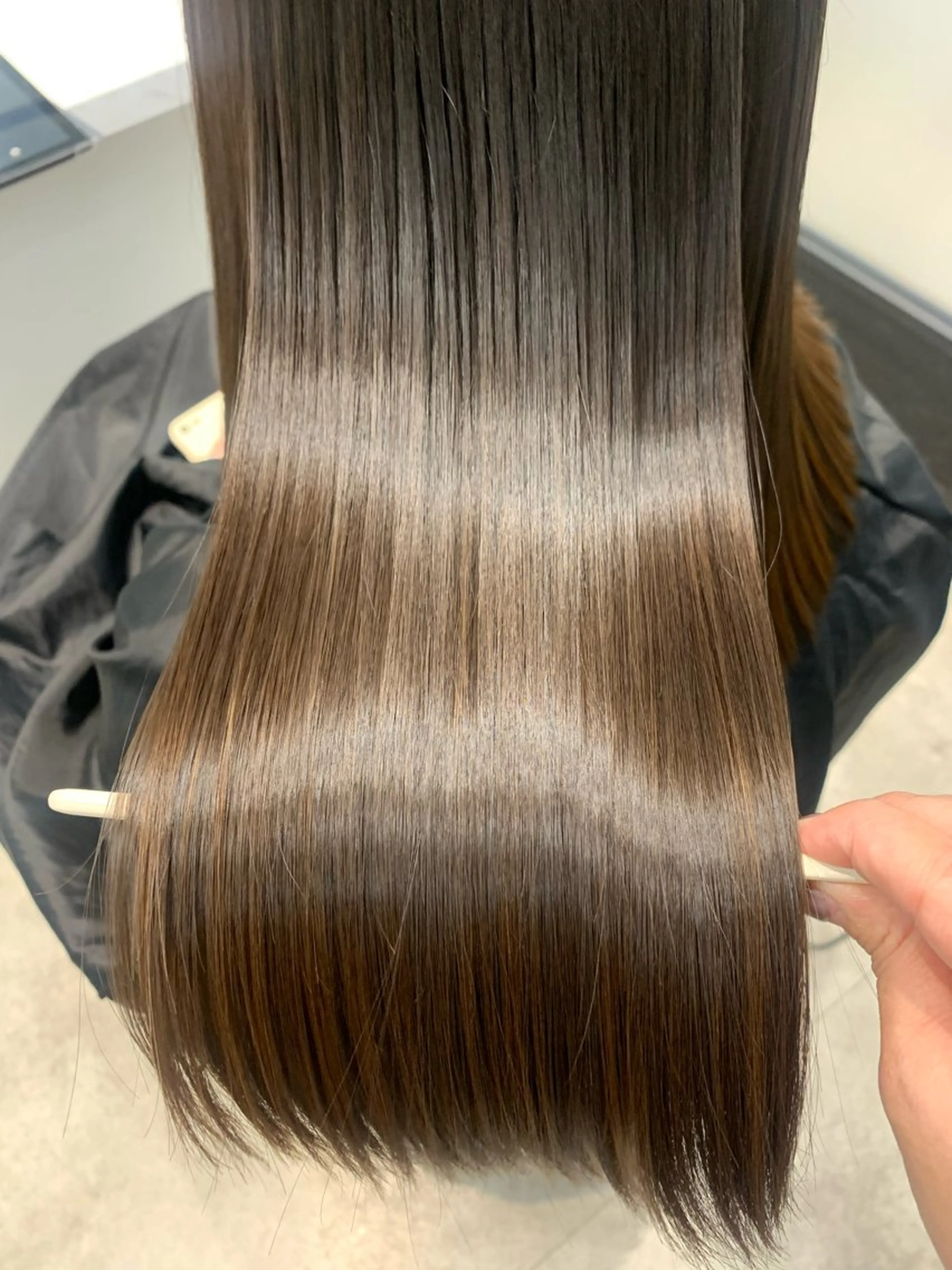 セミロング 伸ばしかけ 髪質改善 縮毛矯正 トリートメント トリートメント 髪質改善/縮毛矯正 🎀小林 唯 🎀のヘアスタイル