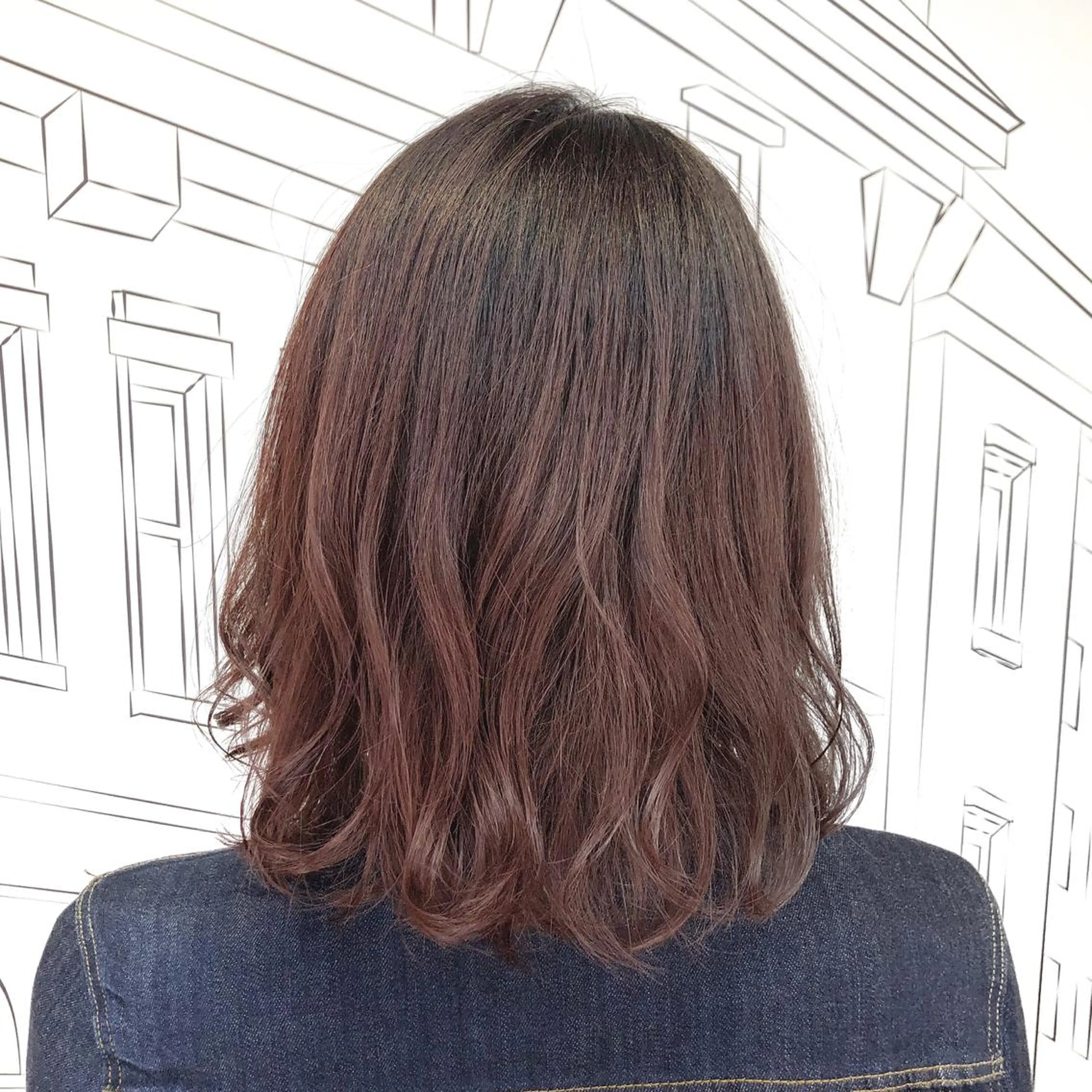 ミディアム カラー グラデーションカラー ピンクカラー TOMOKA 艶髪/透明感カラーのヘアスタイル