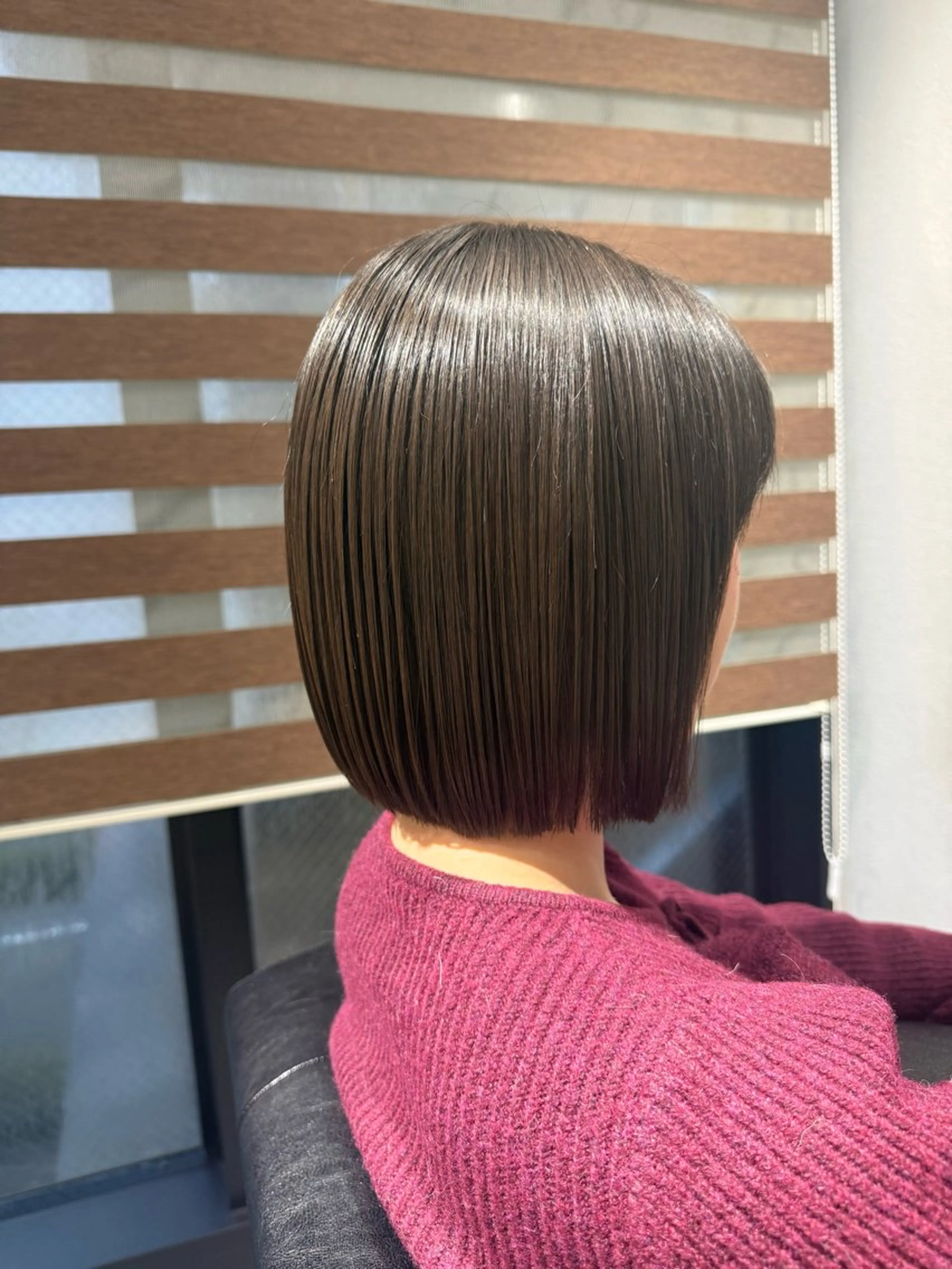 ショート ボブ カット 縮毛矯正 トリートメント 梅澤 麻衣のヘアスタイル