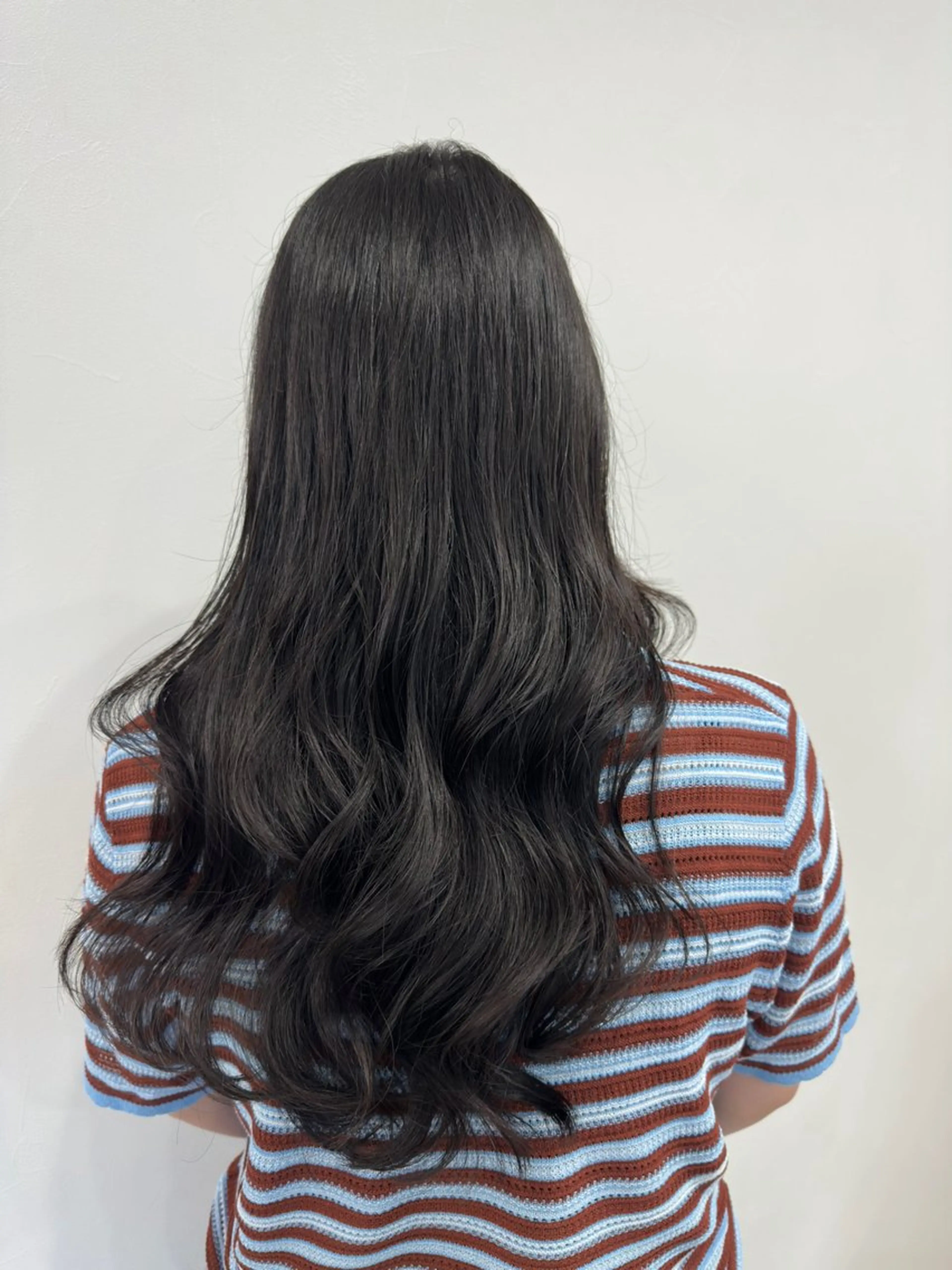 ロング パーマ くびれヘア 髪質改善 韓国風ヘア 小顔カット 縮毛矯正 sugiki shotaのヘアスタイル