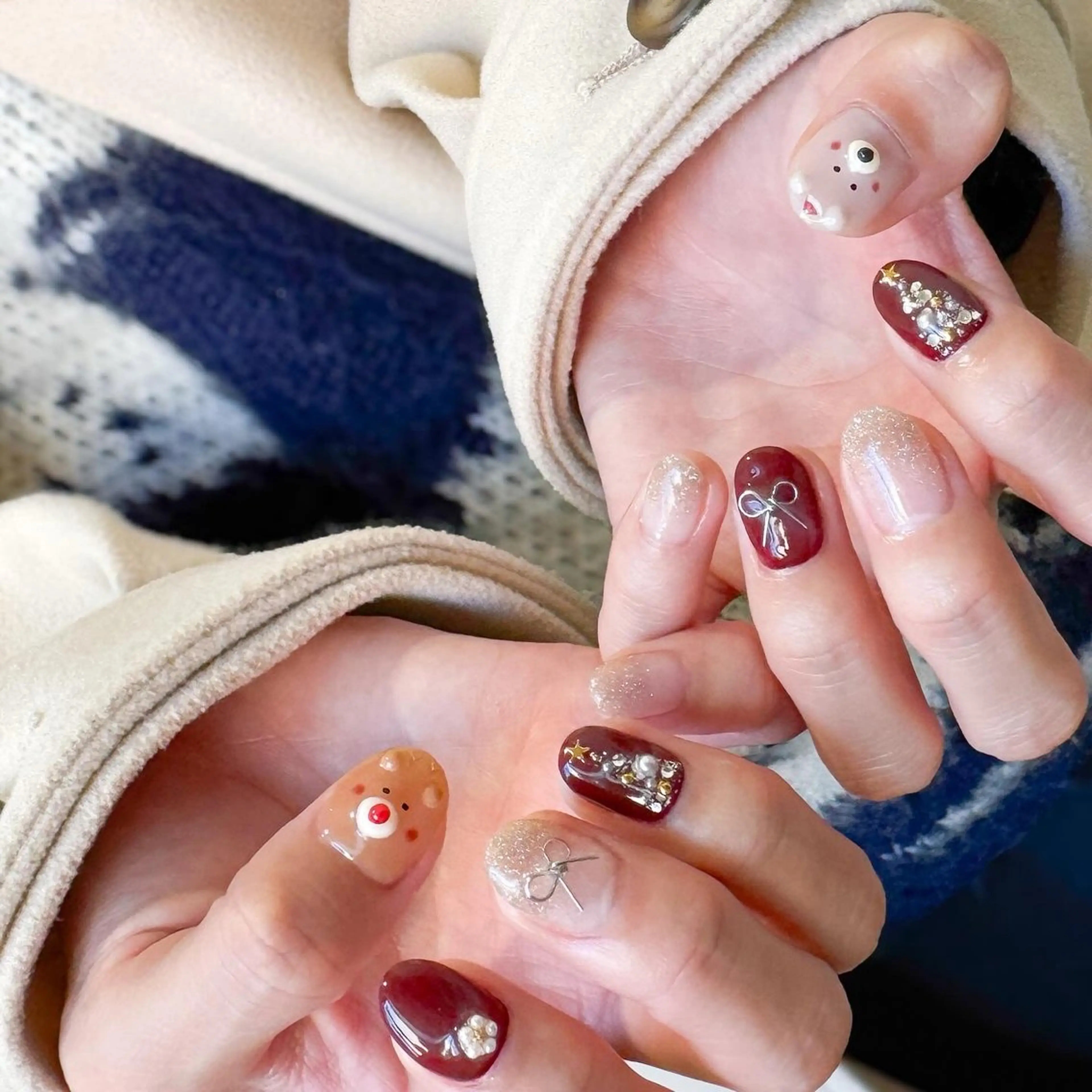 ネイル 冬ネイル クリスマス ハンドネイル pointillé .ayaのネイルデザイン