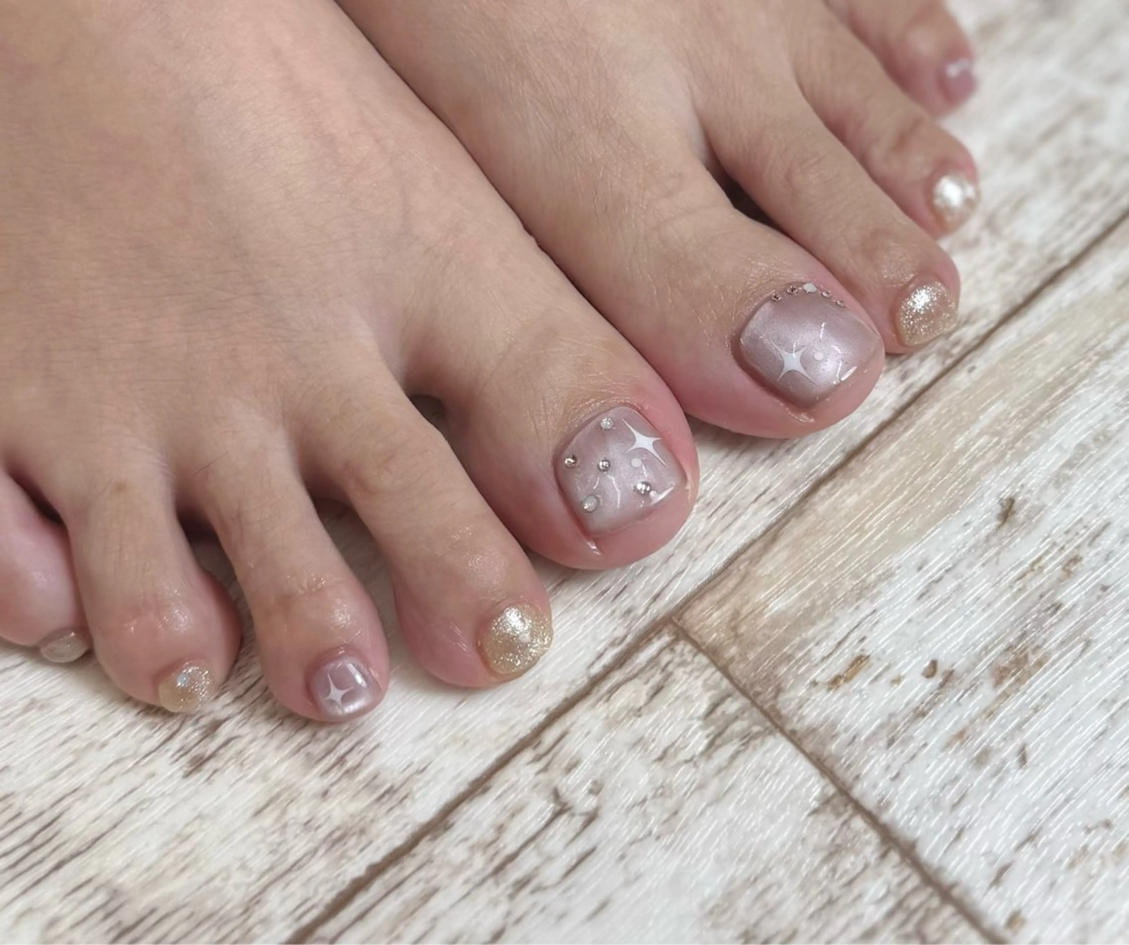 ネイル NAIL atre AYAのネイルデザイン