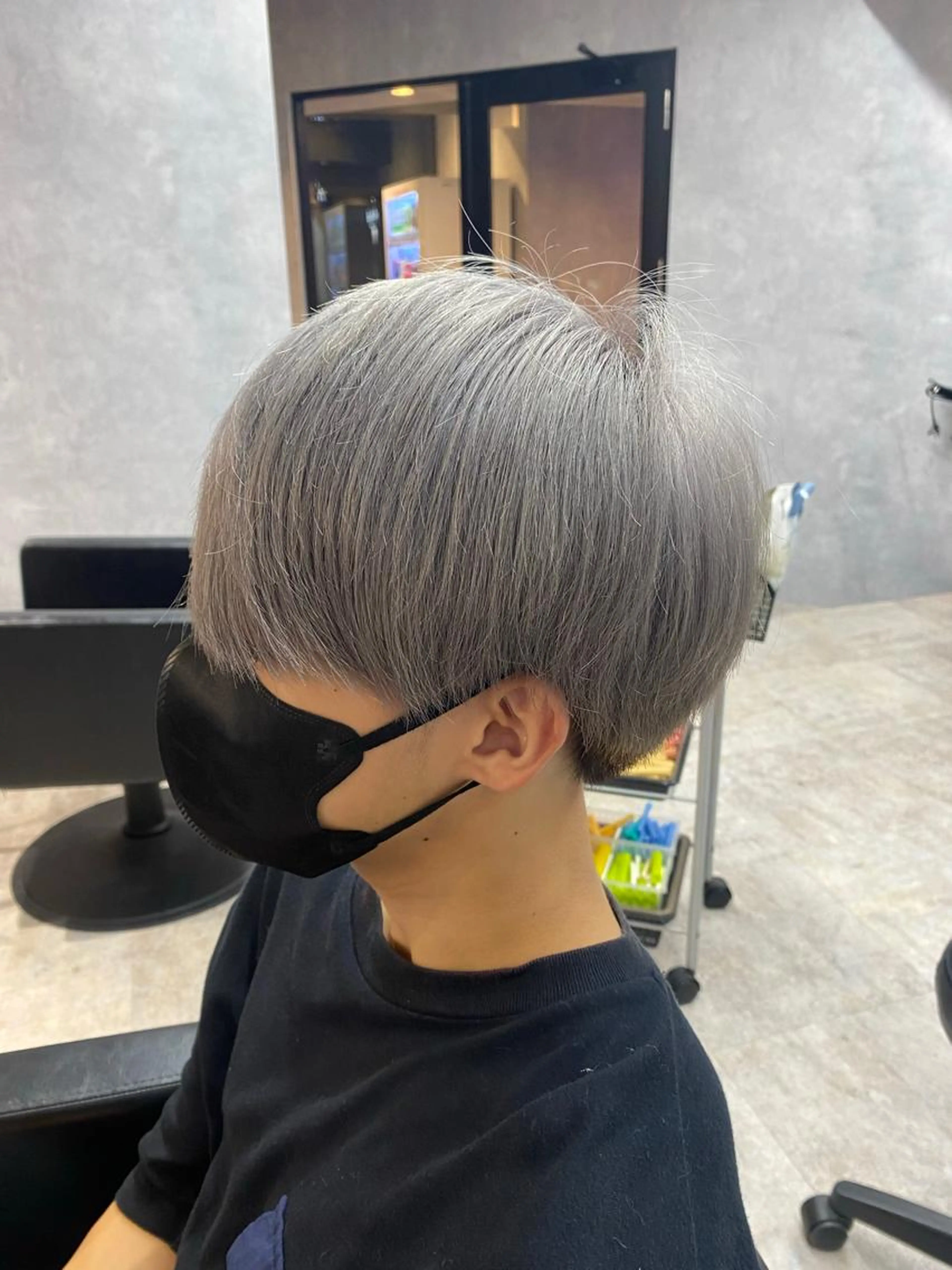 🔵【minimo限定】メンズカット＋ダブルカラー(眉カット＋トリートメント付き)の写真