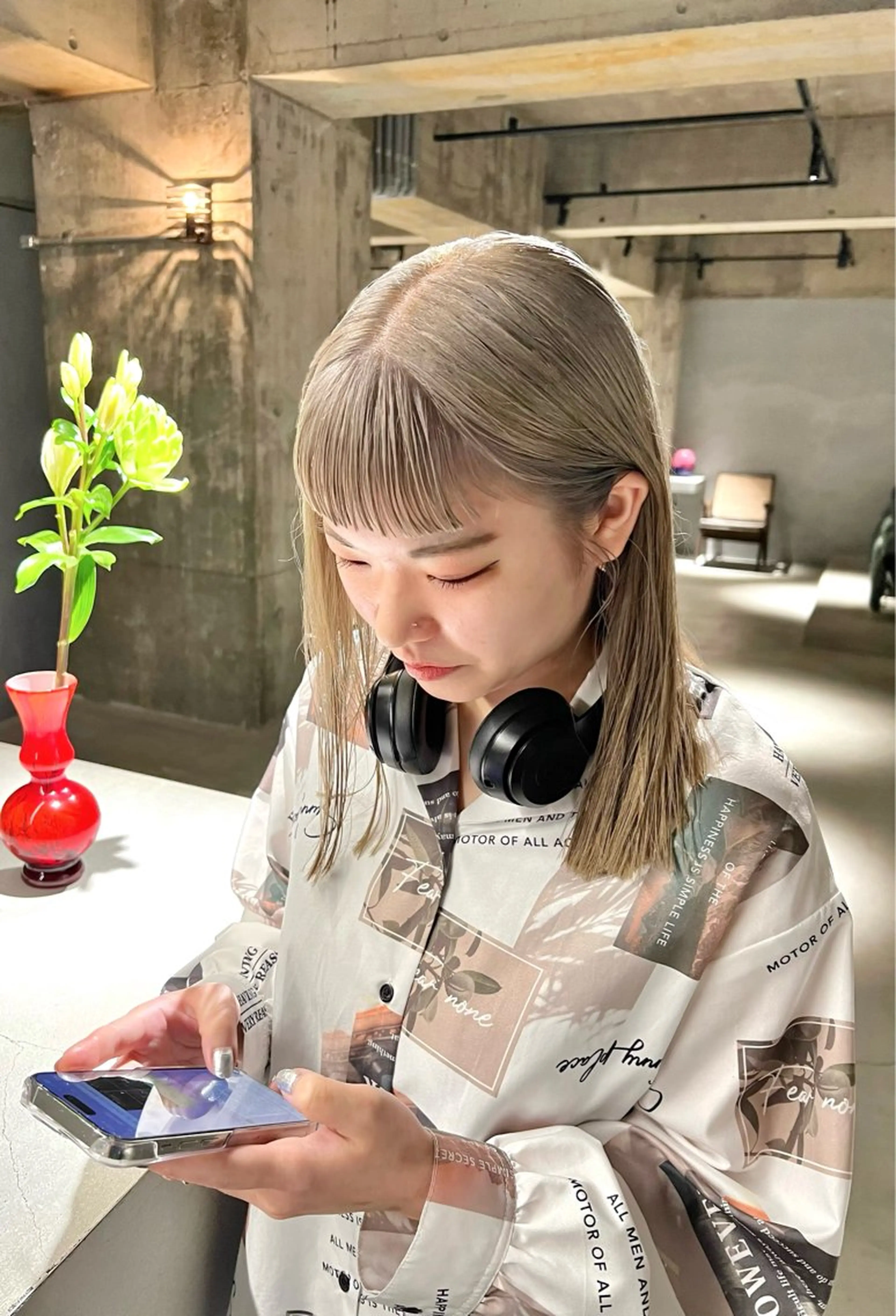 セミロング カラー カット ヘアカラー トリートメント 宮川 日菜子のヘアスタイル