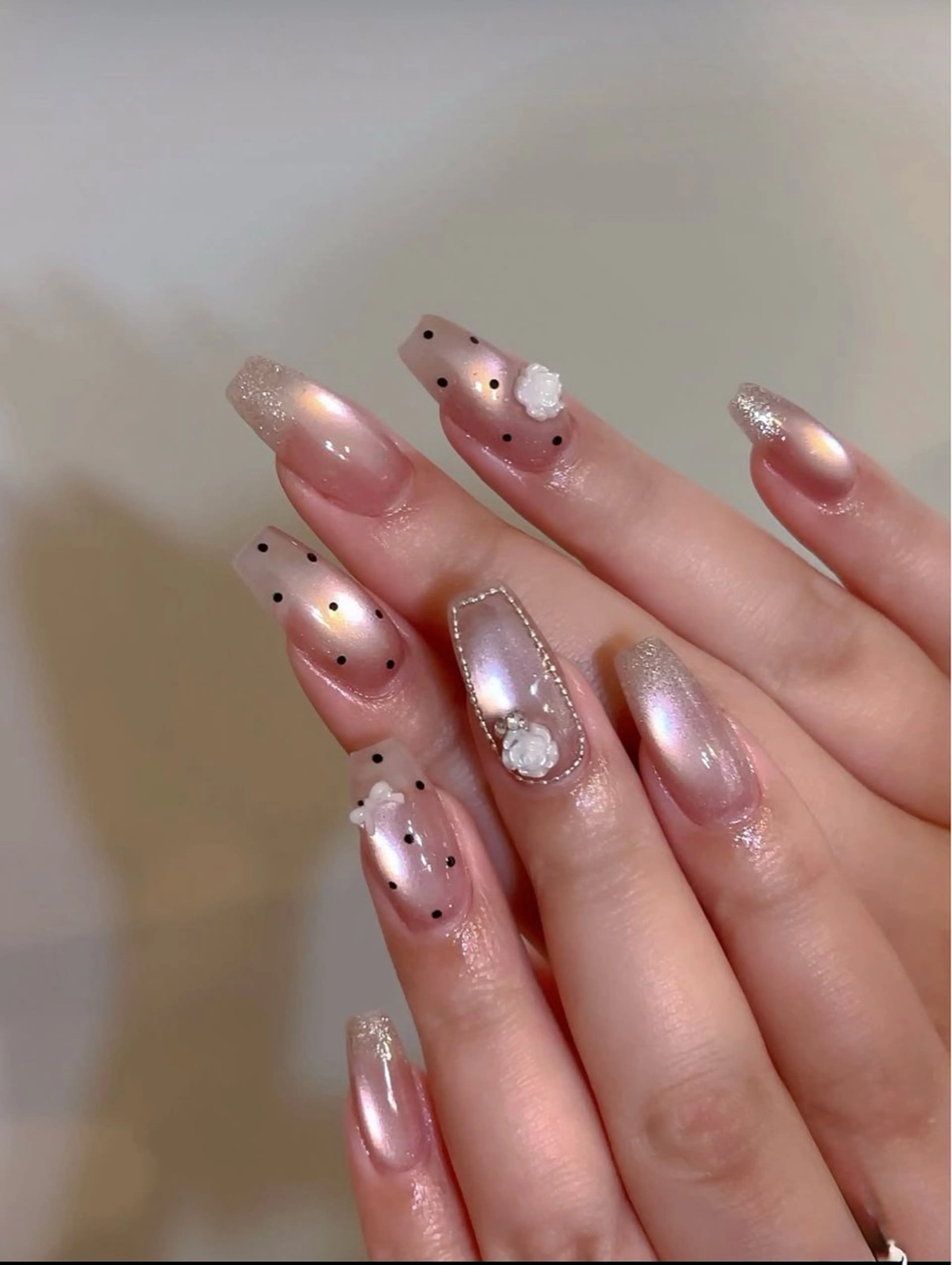 ネイル 韓国ネイル ニュアンスネイル シンプルネイル ワンホンネイル Nihonthy Nail 新宿のネイルデザイン
