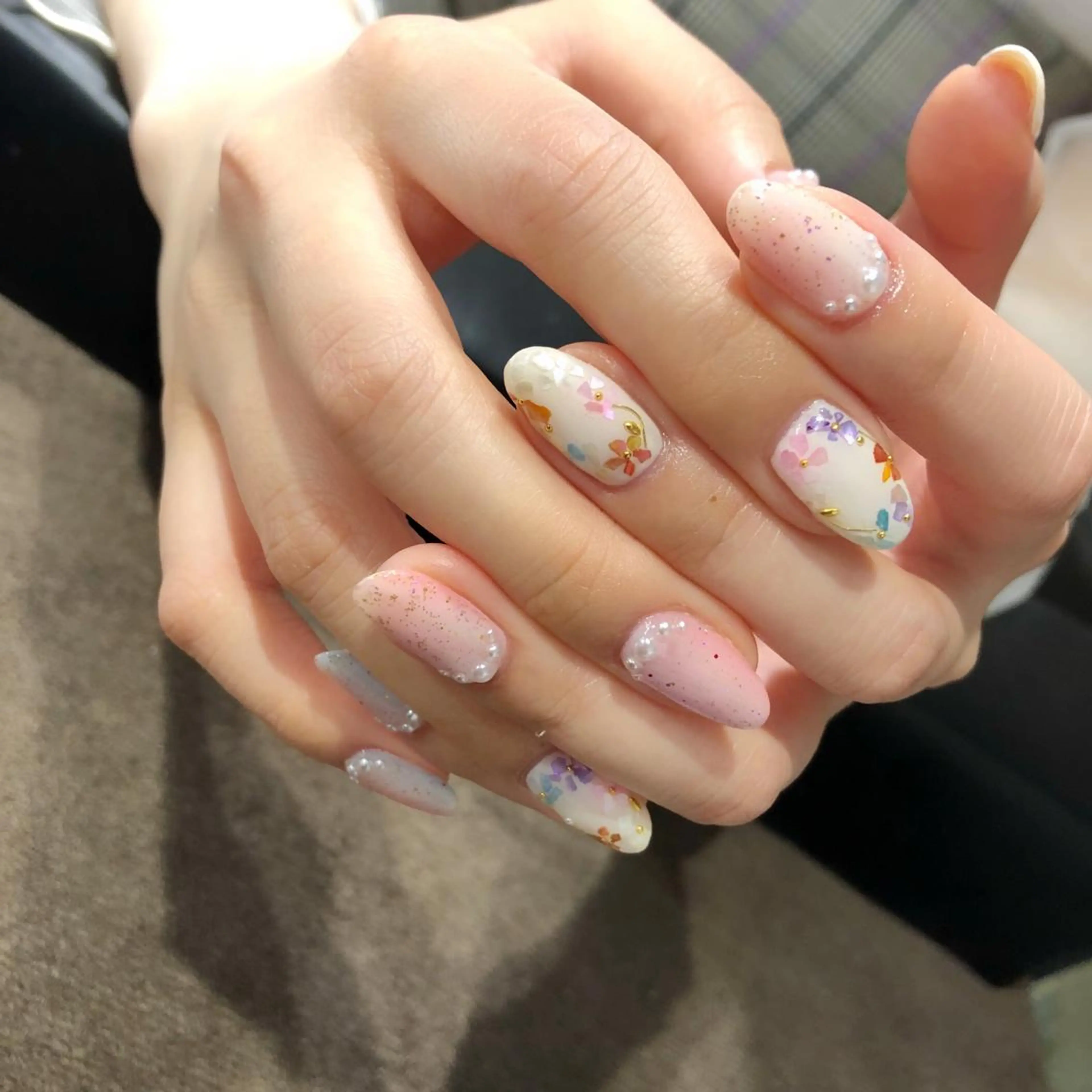 ネイル 岩本 美香のネイルデザイン