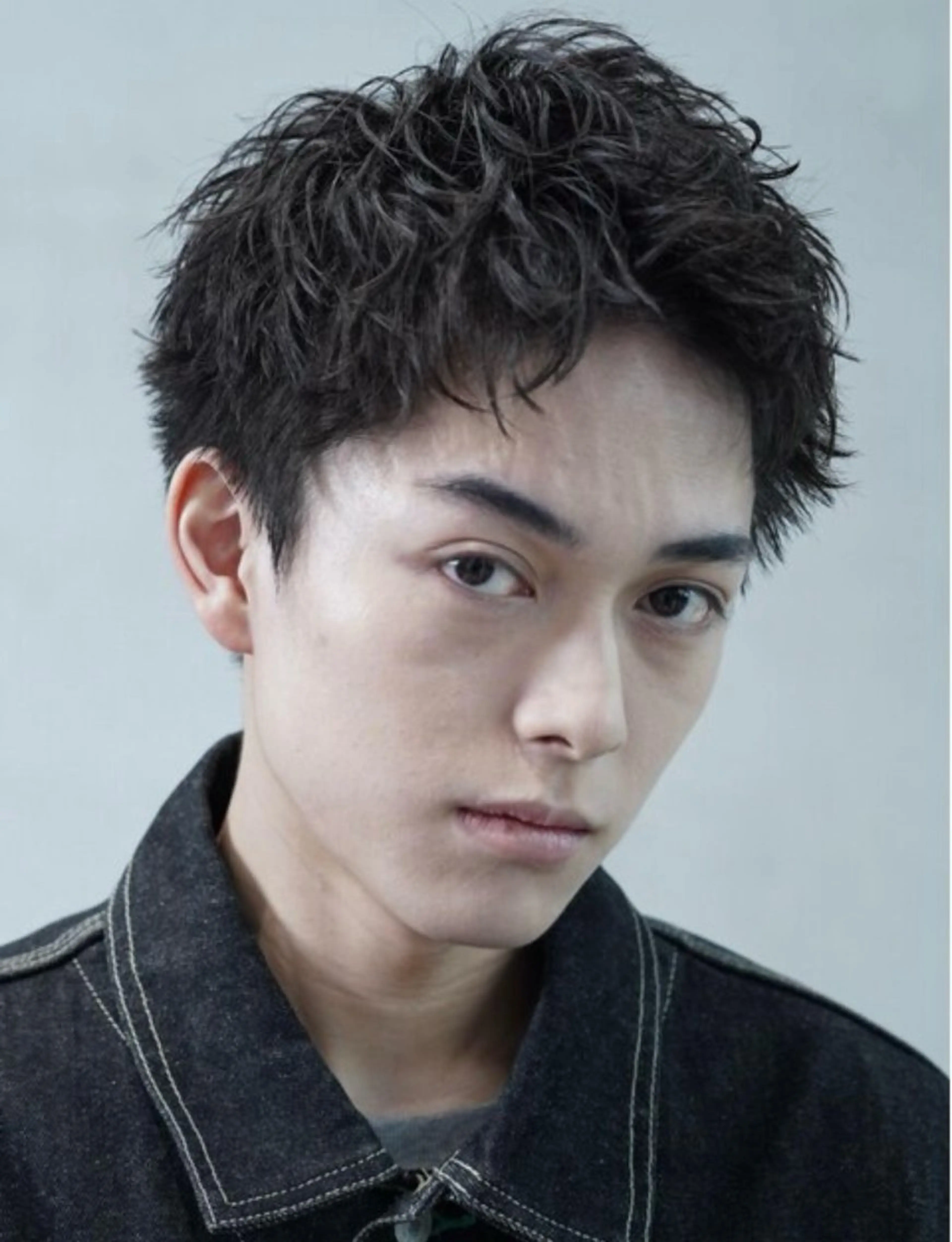 パーマ メンズ メンズパーマ スパイキーショート カット パーマ fifth栄|波巻き 職人🌀ゆうとのヘアスタイル