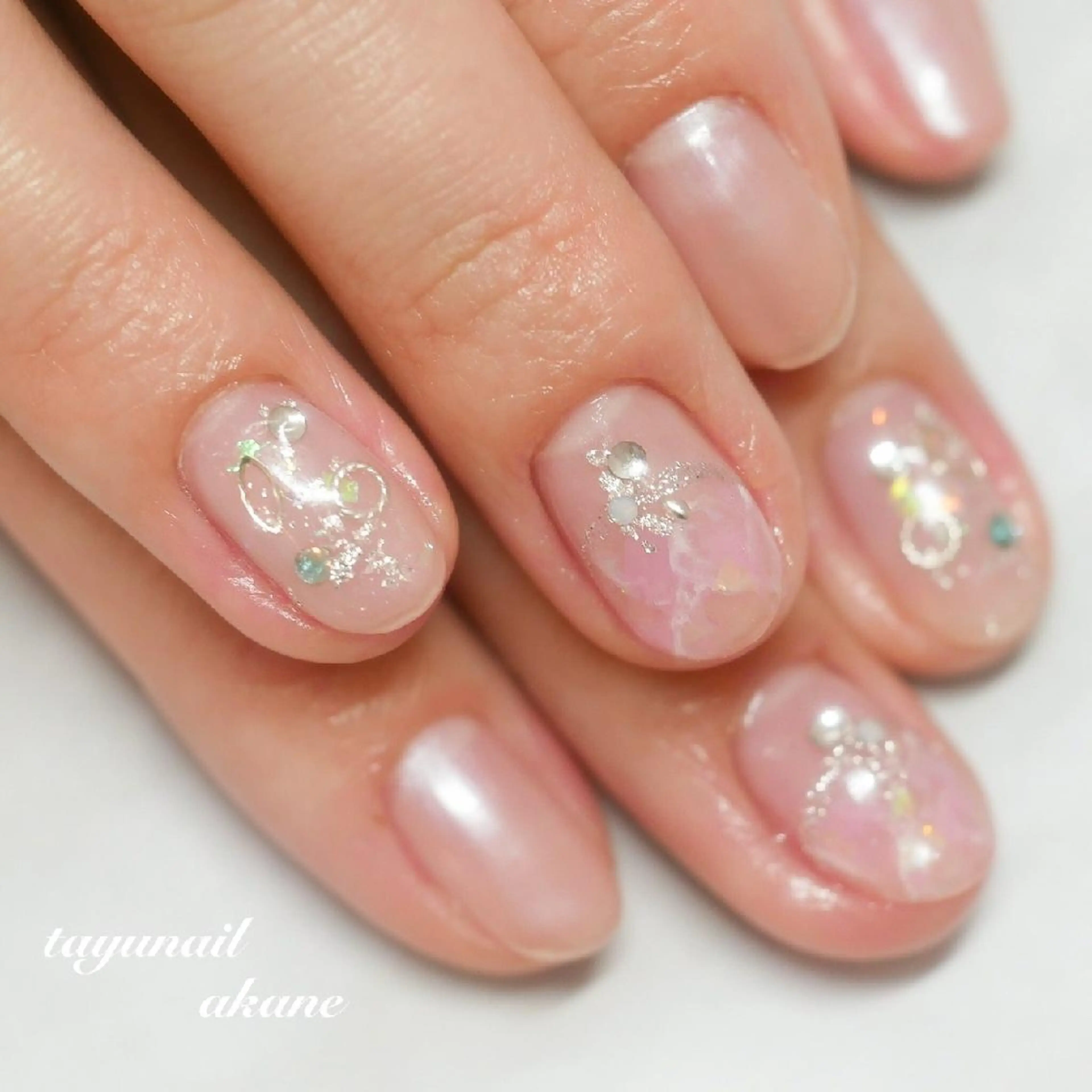 ネイル ブルー ジェルネイル キラキラネイル ニュアンスネイル パラジェル ネイルサロン 【たゆnail】のネイルデザイン