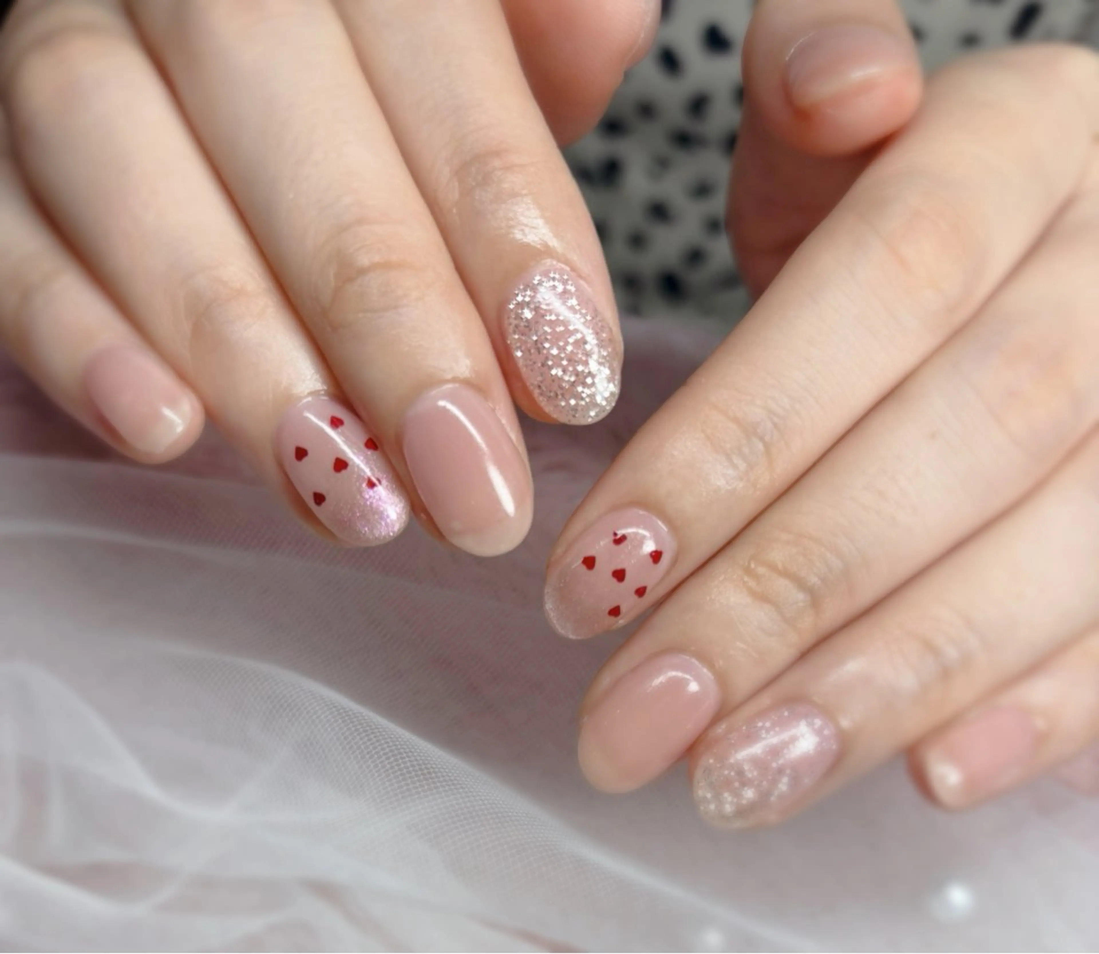 ネイル グラデーション ハート マグネットネイル オフィスネイル ピンク ハンドネイル kaho  🧸🎀 RiLionのネイルデザイン