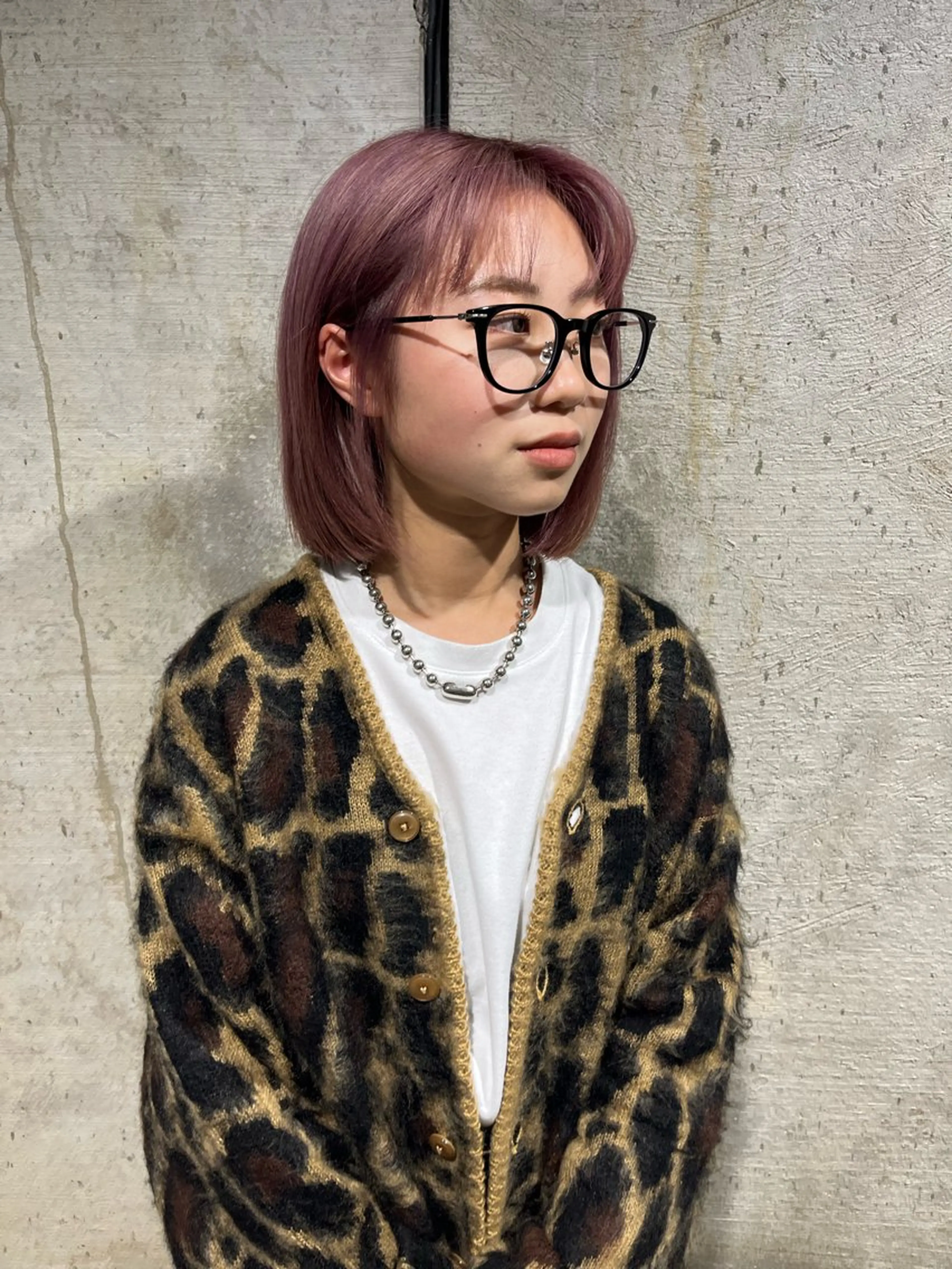 ミディアム AIKA /大阪美容室のヘアスタイル