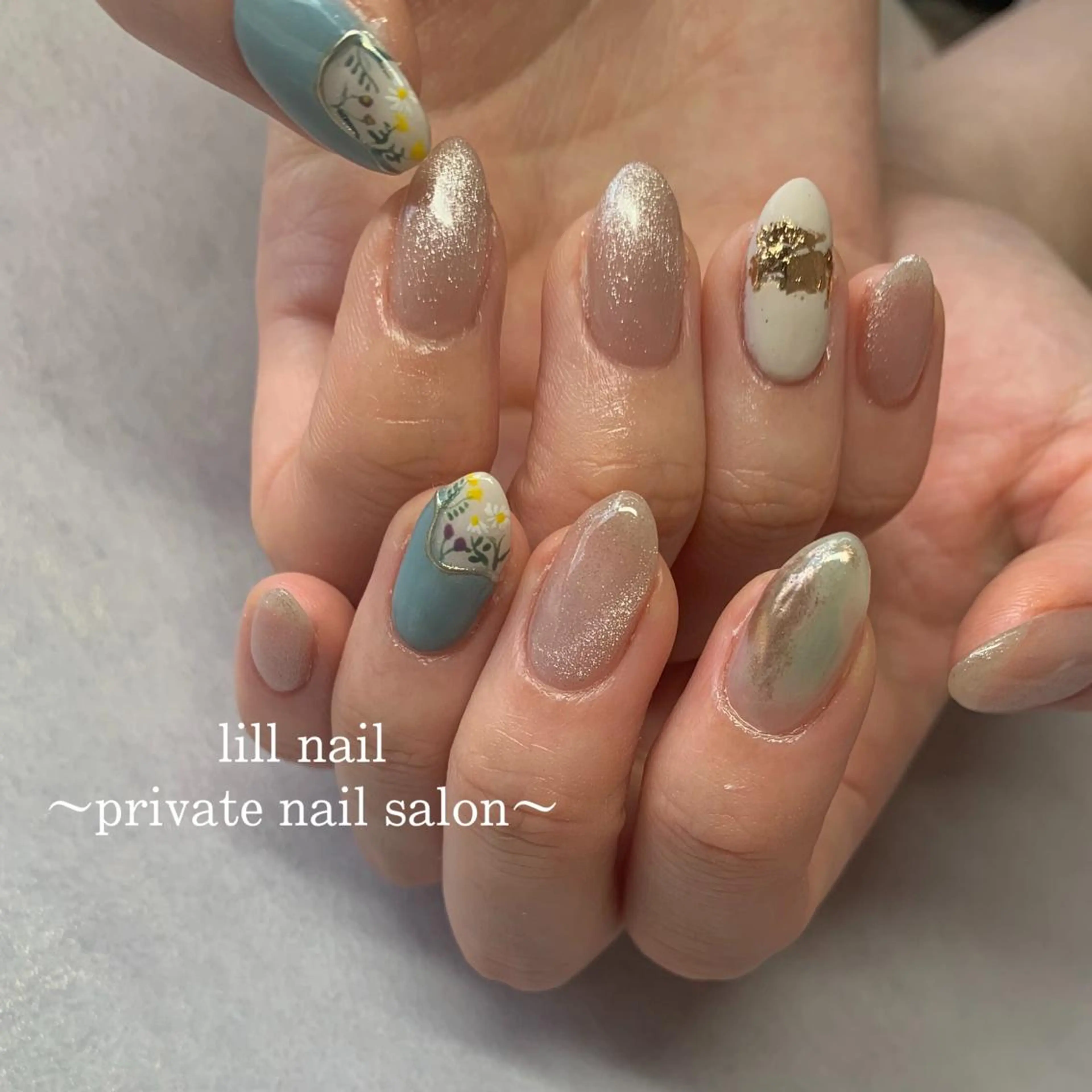 ミディアム pllia beautyのネイルデザイン