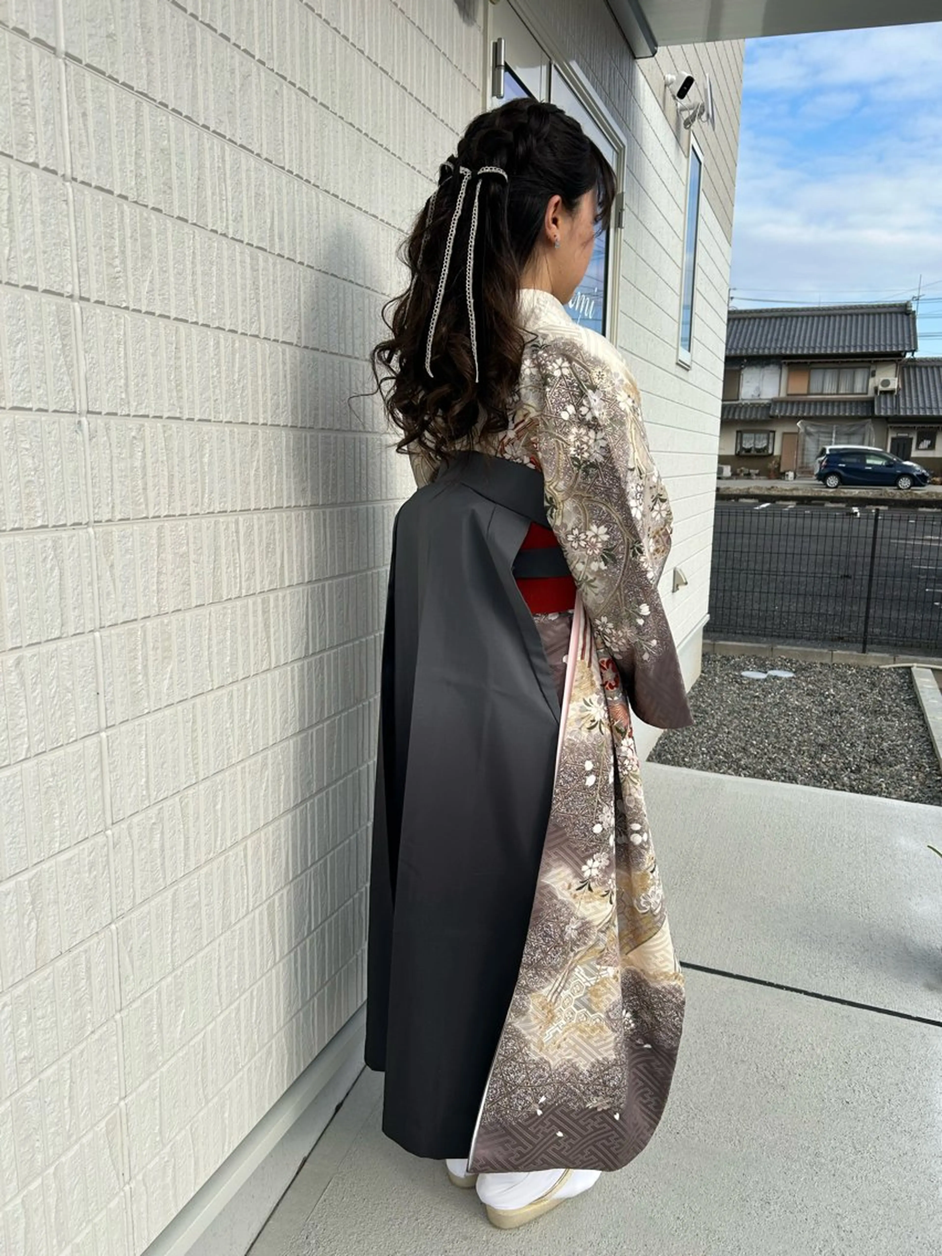 ロング ヘアアレンジ ハーフアップ 卒業式のヘアスタイル 着付け アミオーガニック カラーのヘアスタイル