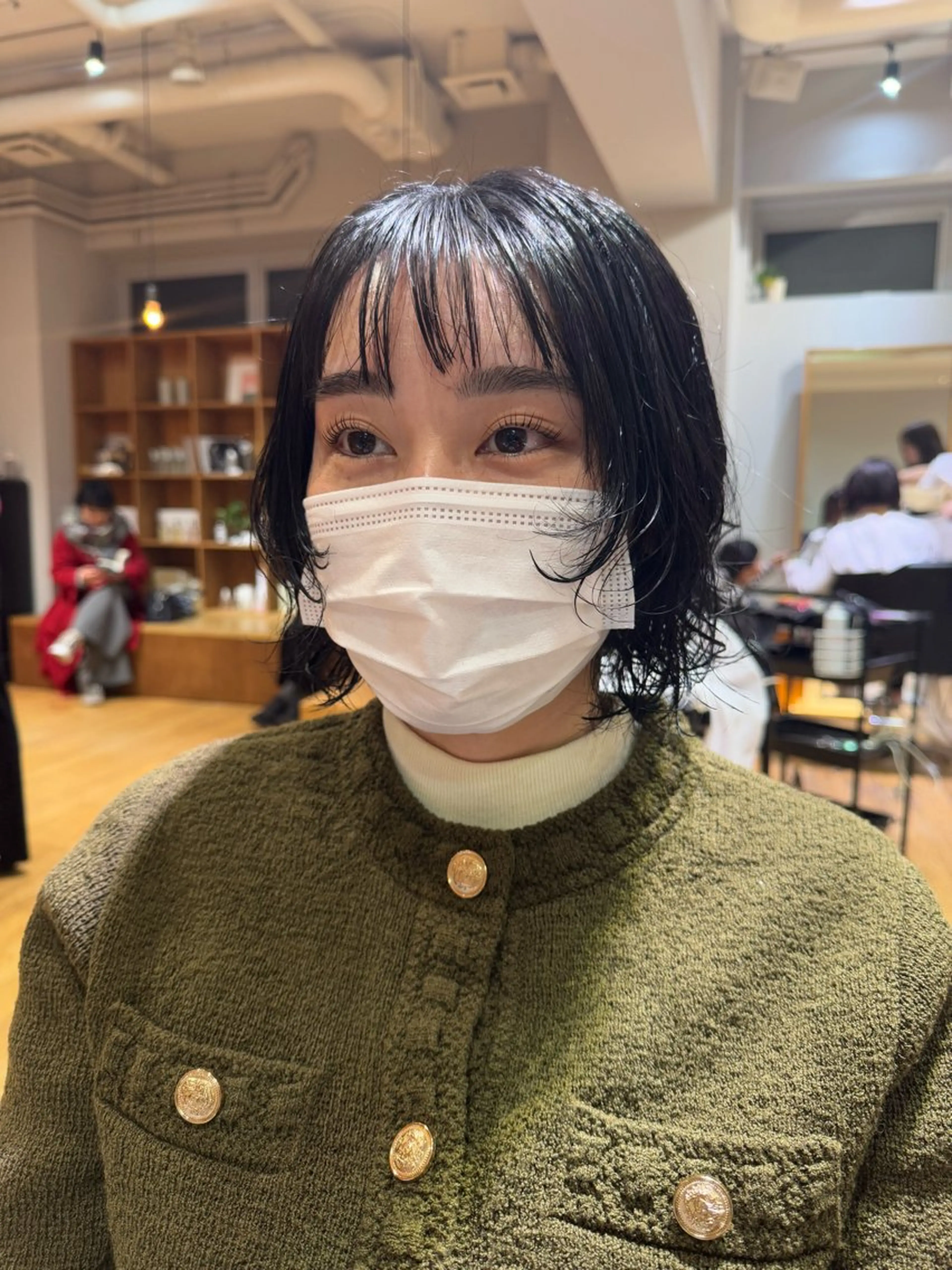 ショート カット パーマ 大人可愛い♡コテ巻き パーマ🌼杉田 萌恵のヘアスタイル