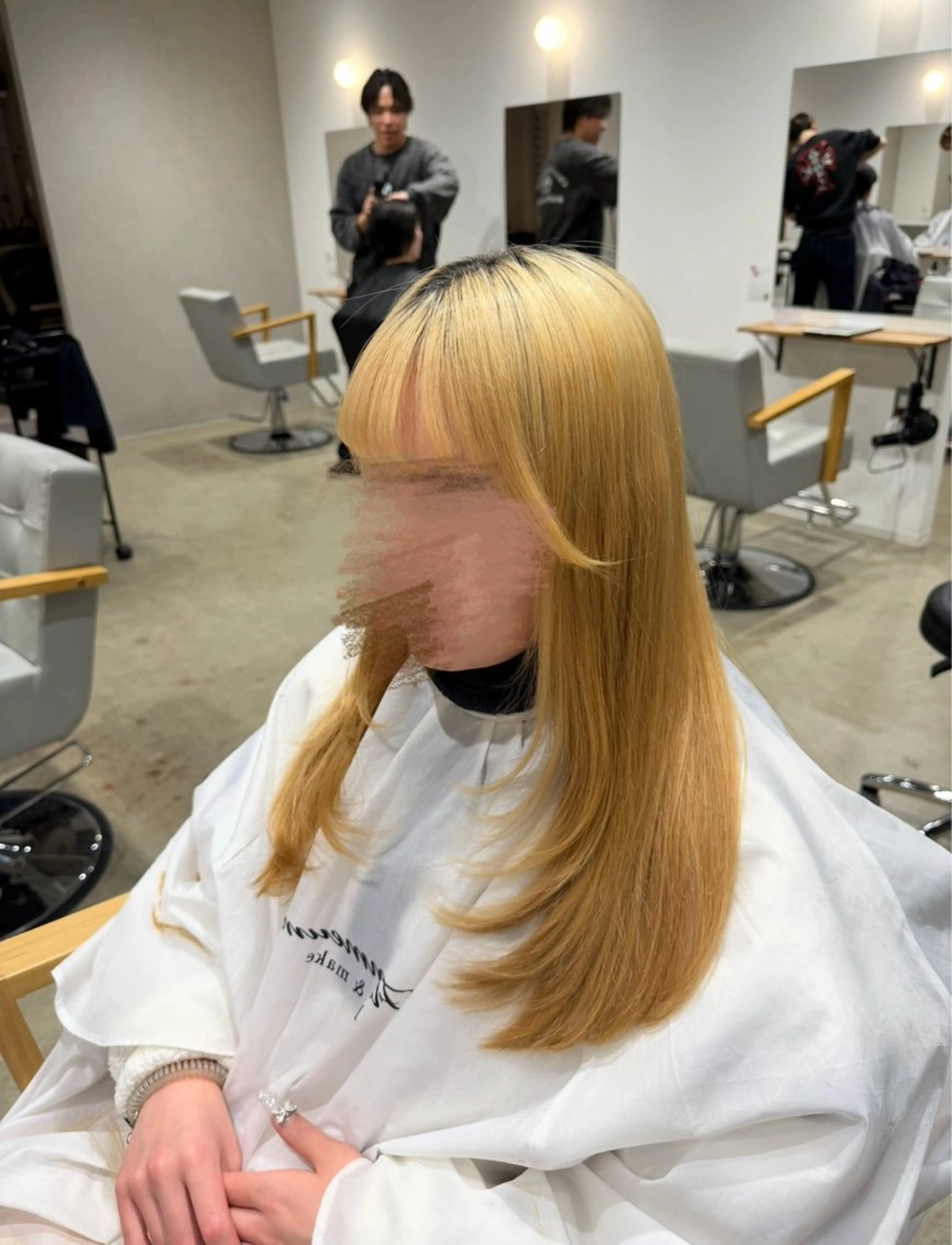 ロング niiha .のヘアスタイル