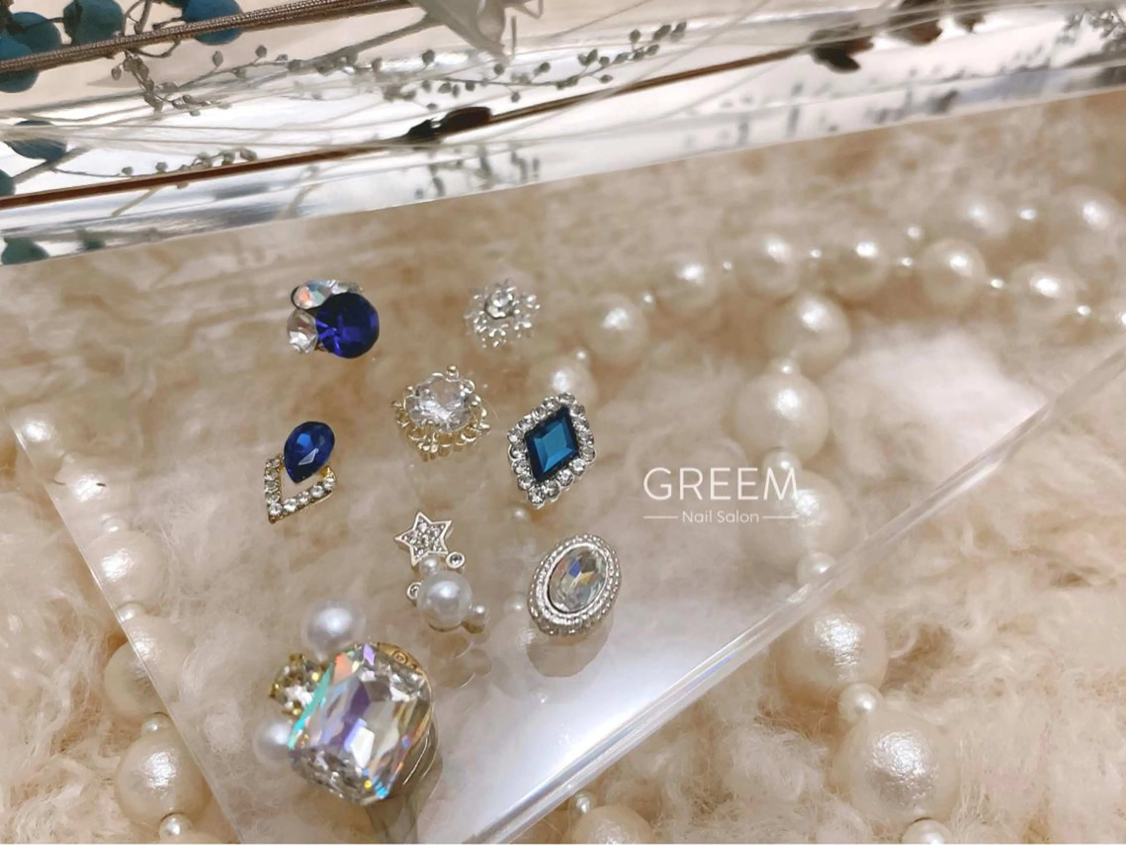 ネイル キラキラネイル GREEM グリームのネイルデザイン