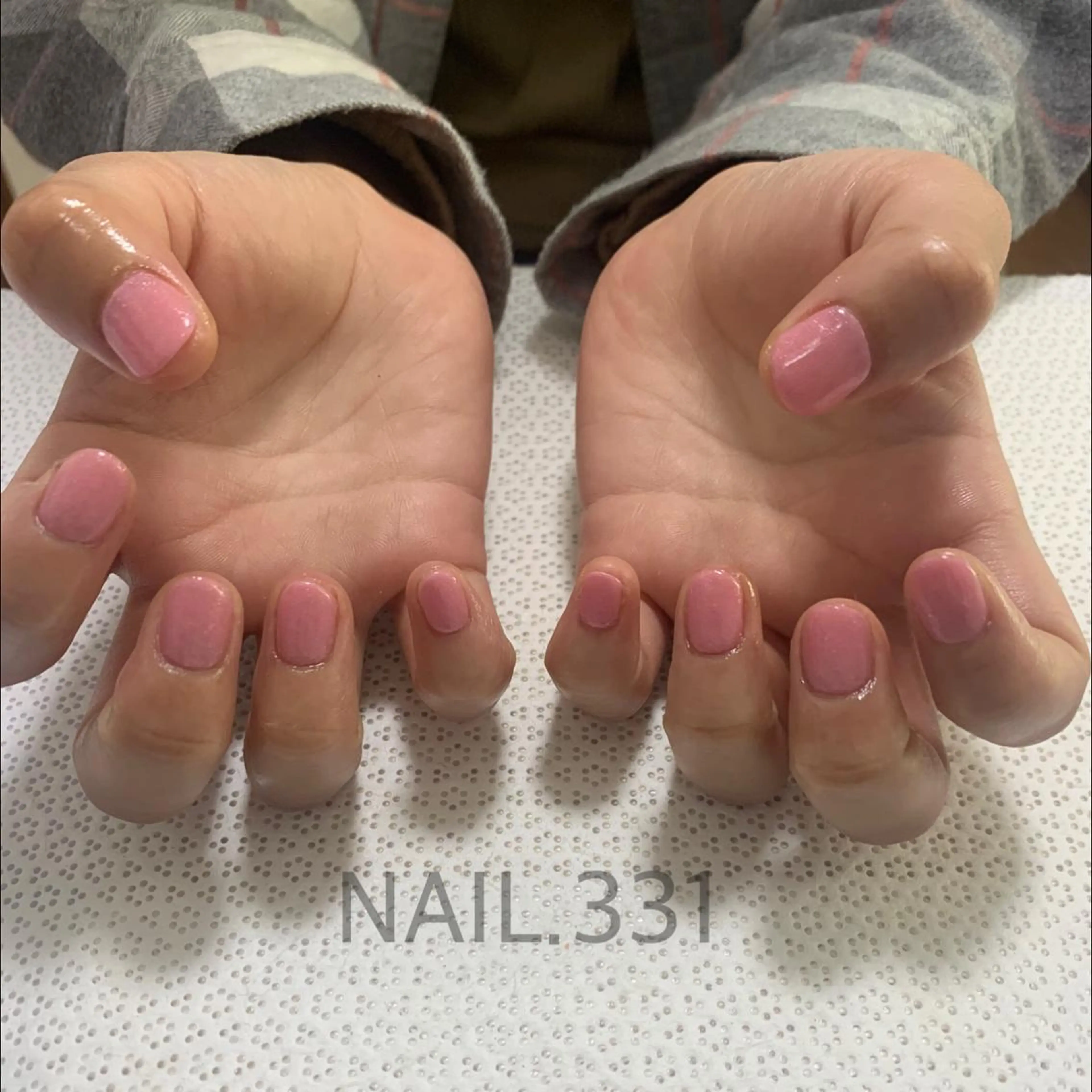 ネイル オーロラネイル フラッシュネイル フラワーネイル 氷ネイル・うるうるネイル ラメ(グリッター) Nail 331のネイルデザイン