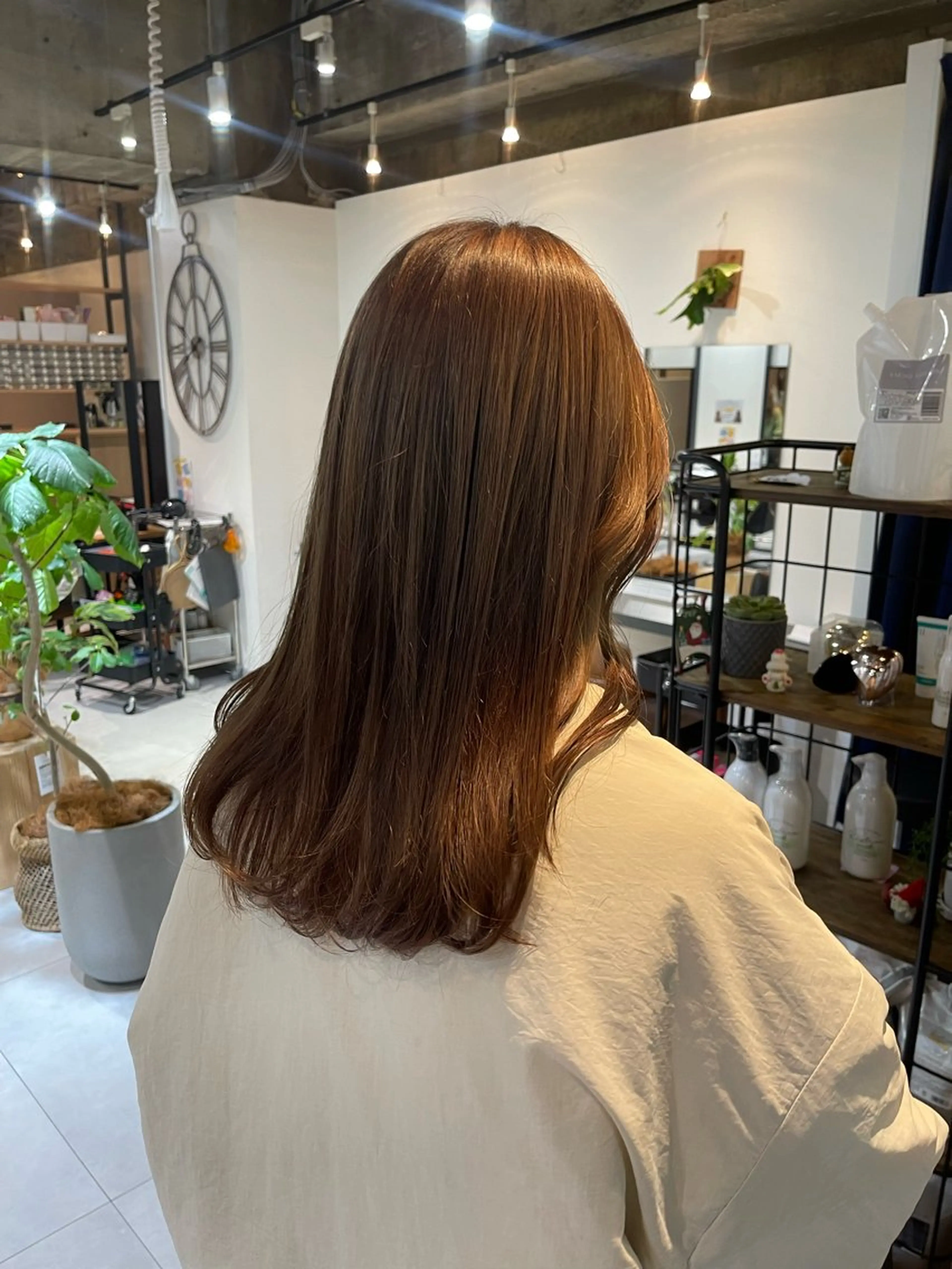 ロング カラー カット ヘアカラー UMEDA FIGAROのヘアスタイル