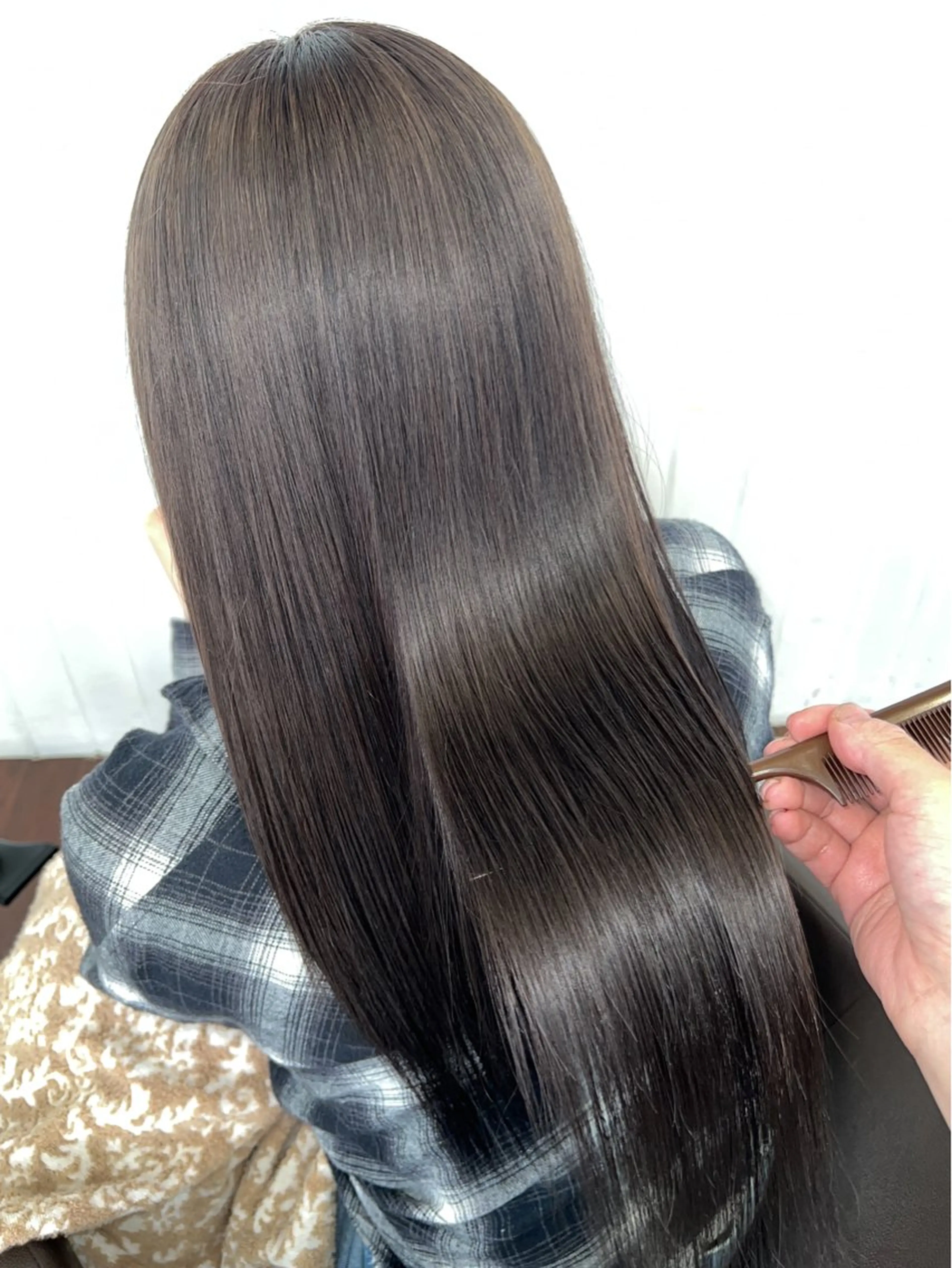 ロング ヘアカラー トリートメント   AYARIのヘアスタイル