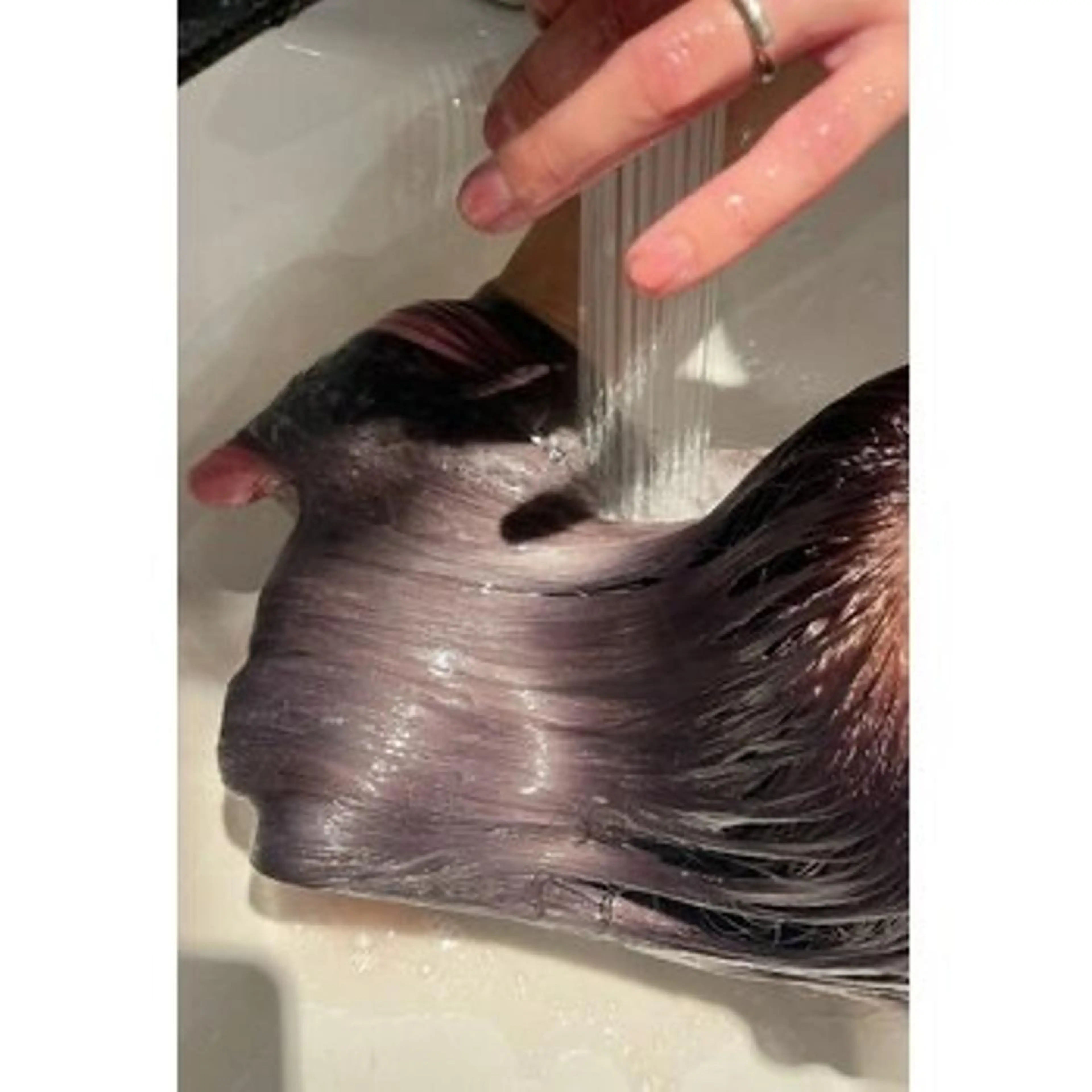 ミディアム カラー AROMA awanoのヘアスタイル