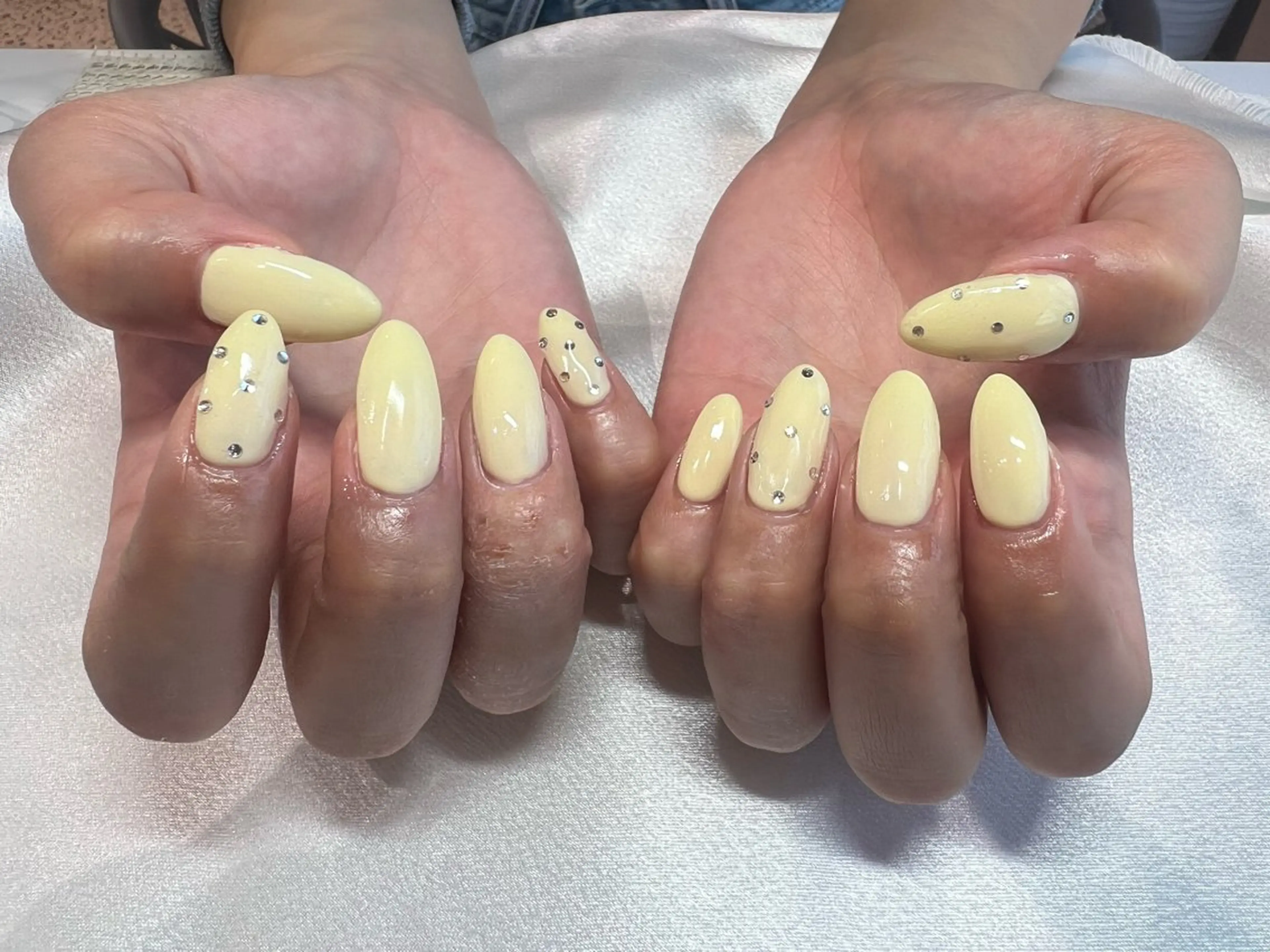 ネイル ハンドネイル ROY 心斎橋🌷 Naraのネイルデザイン