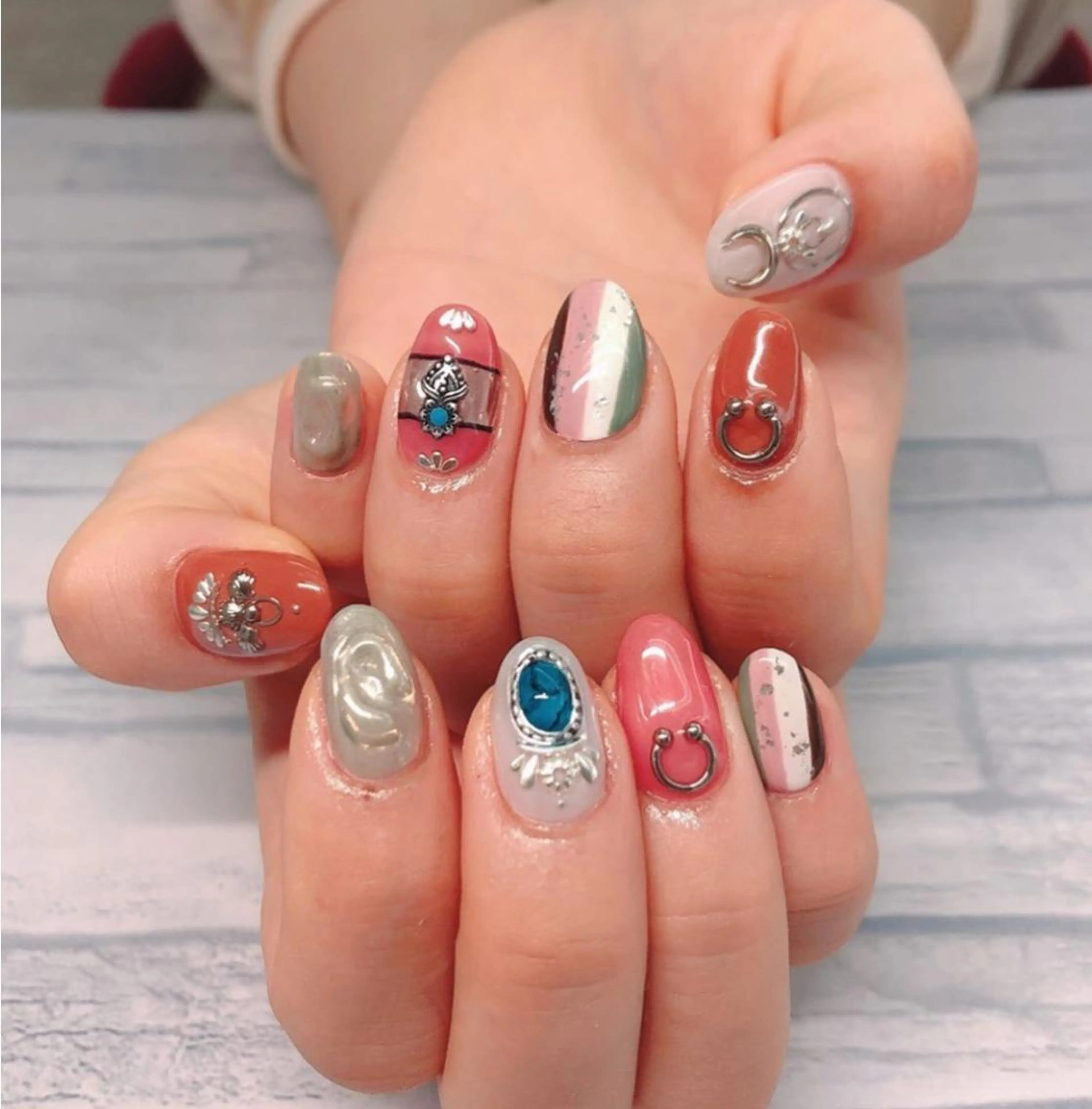 ネイル 豊橋美容院 ソンリエのヘアスタイル