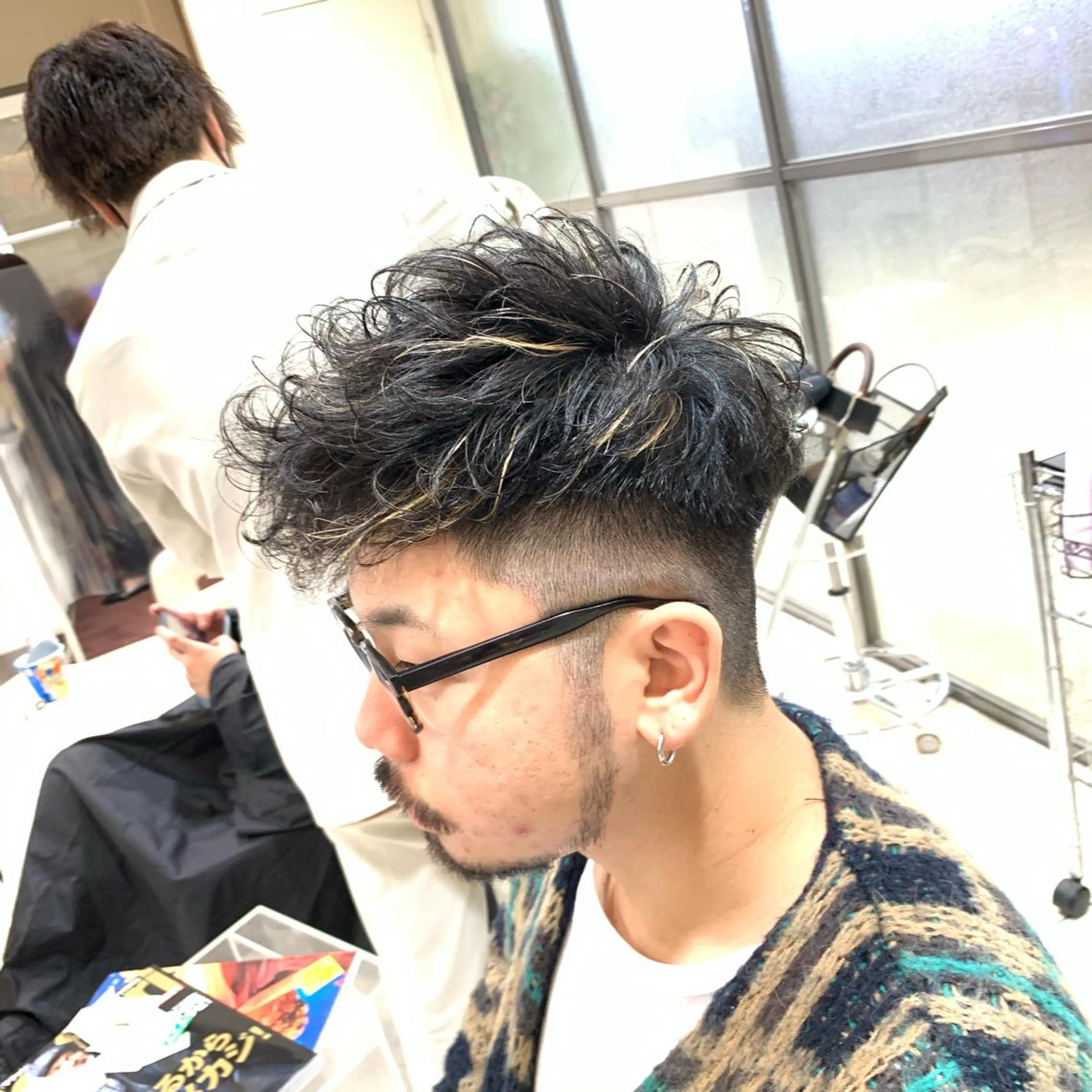 カラー メンズ MODEks eau 佐藤優志のヘアスタイル