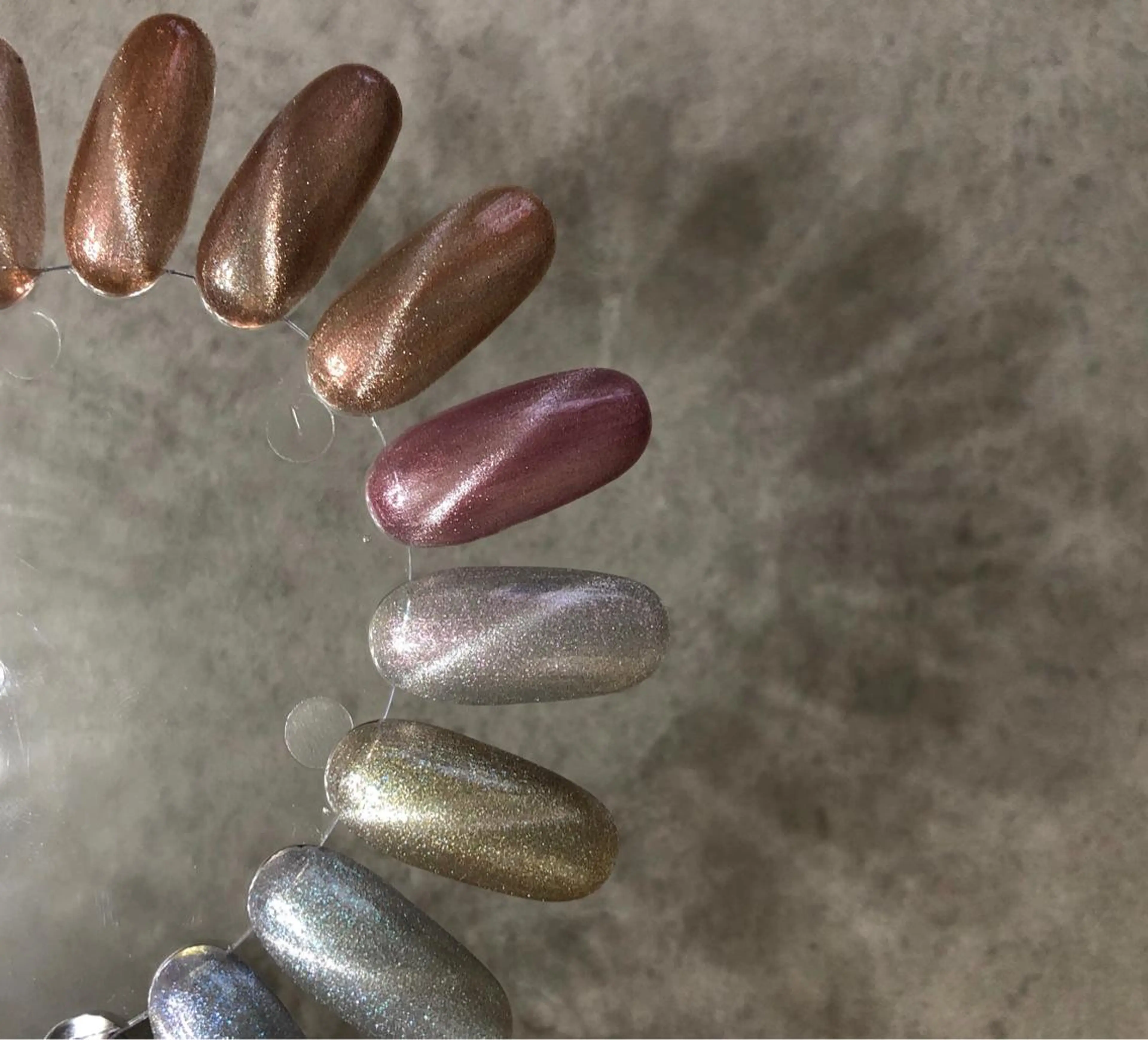 ネイル オーロラネイル マグネットネイル ミラーネイル パラあり！フィルイン 美フォルムのネイルデザイン