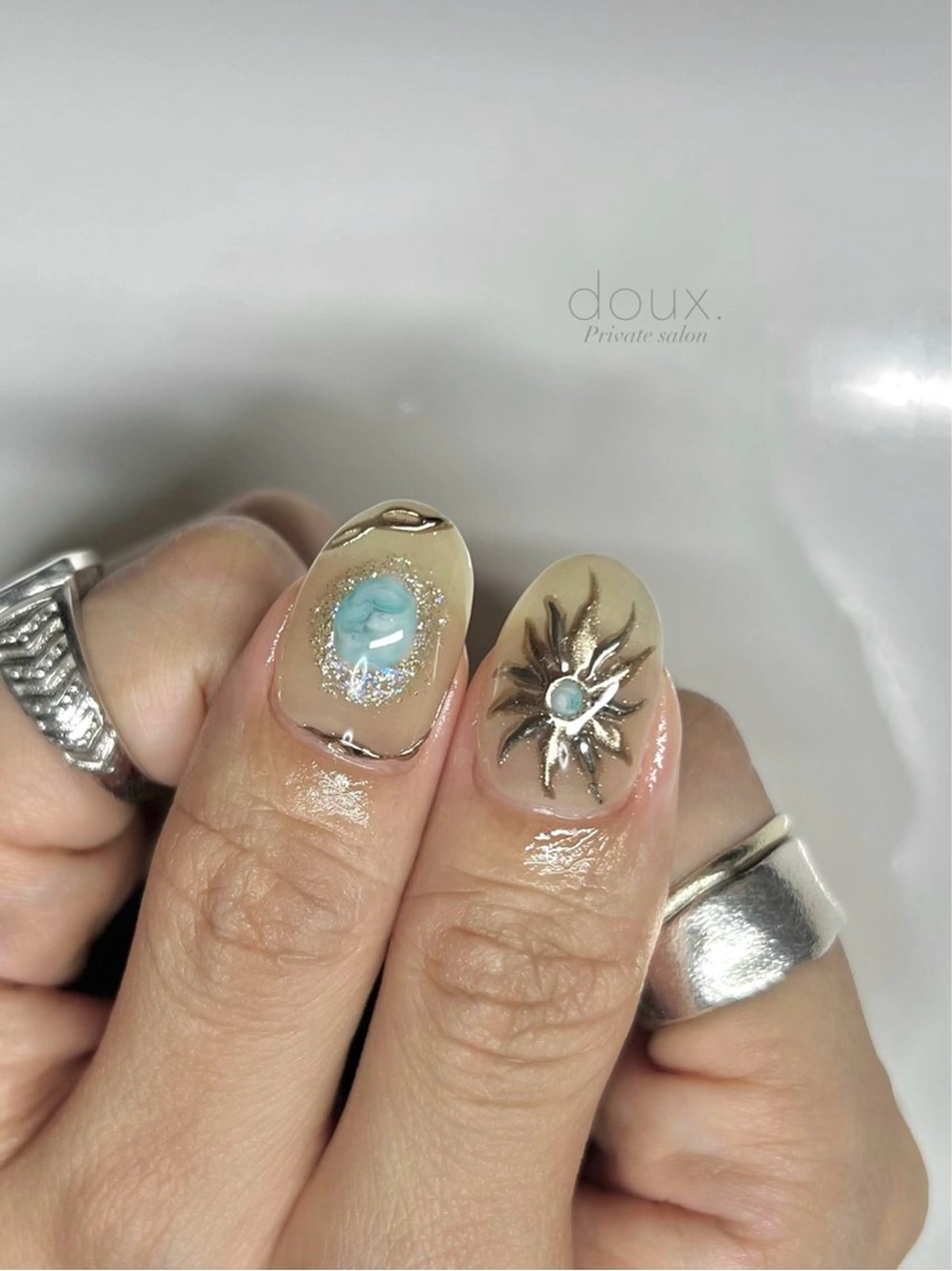 ネイル アートネイル ニュアンスネイル 夏ネイル ハンドネイル doux. nailのネイルデザイン