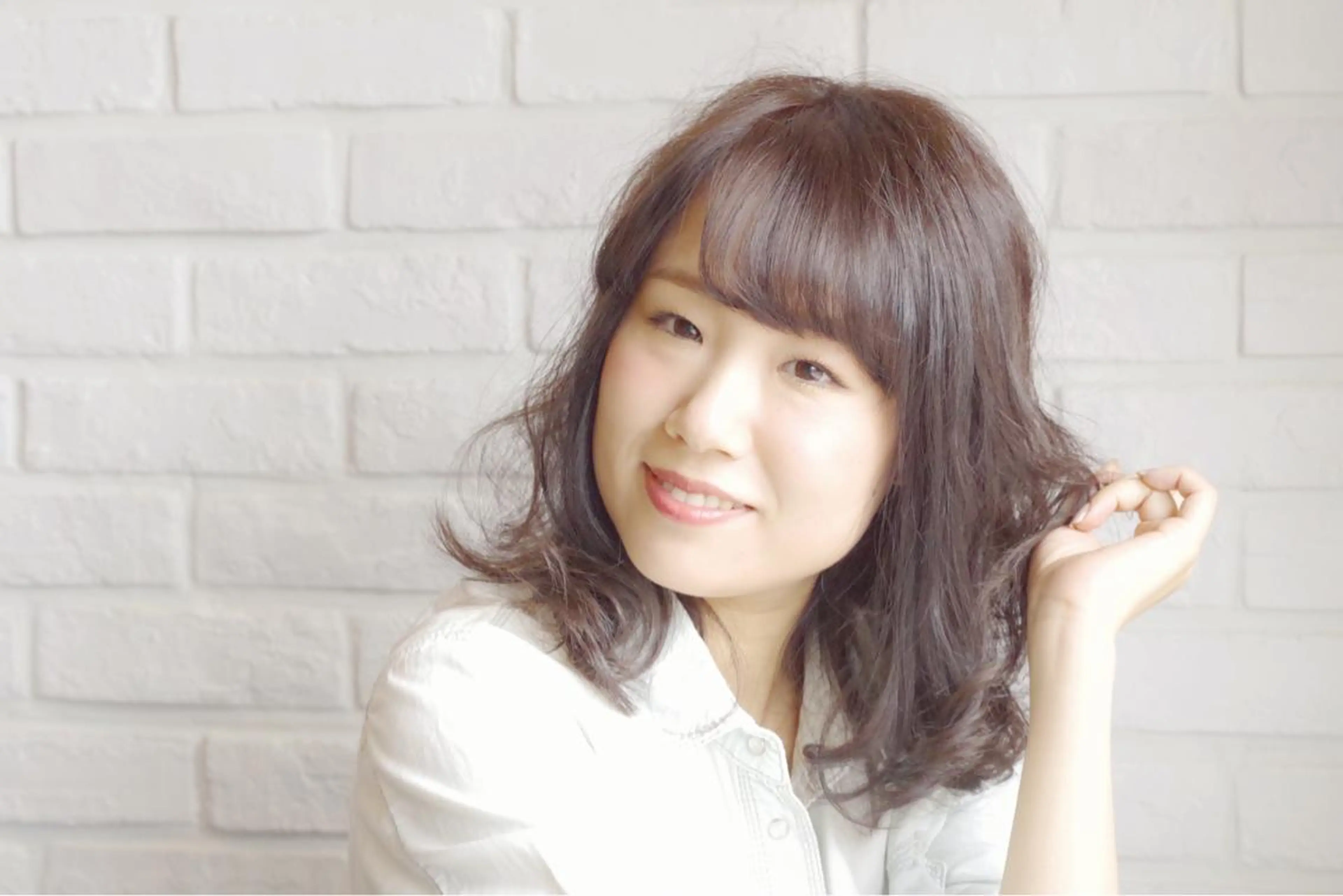 ミディアム セミロング 富岡 俊行のヘアスタイル