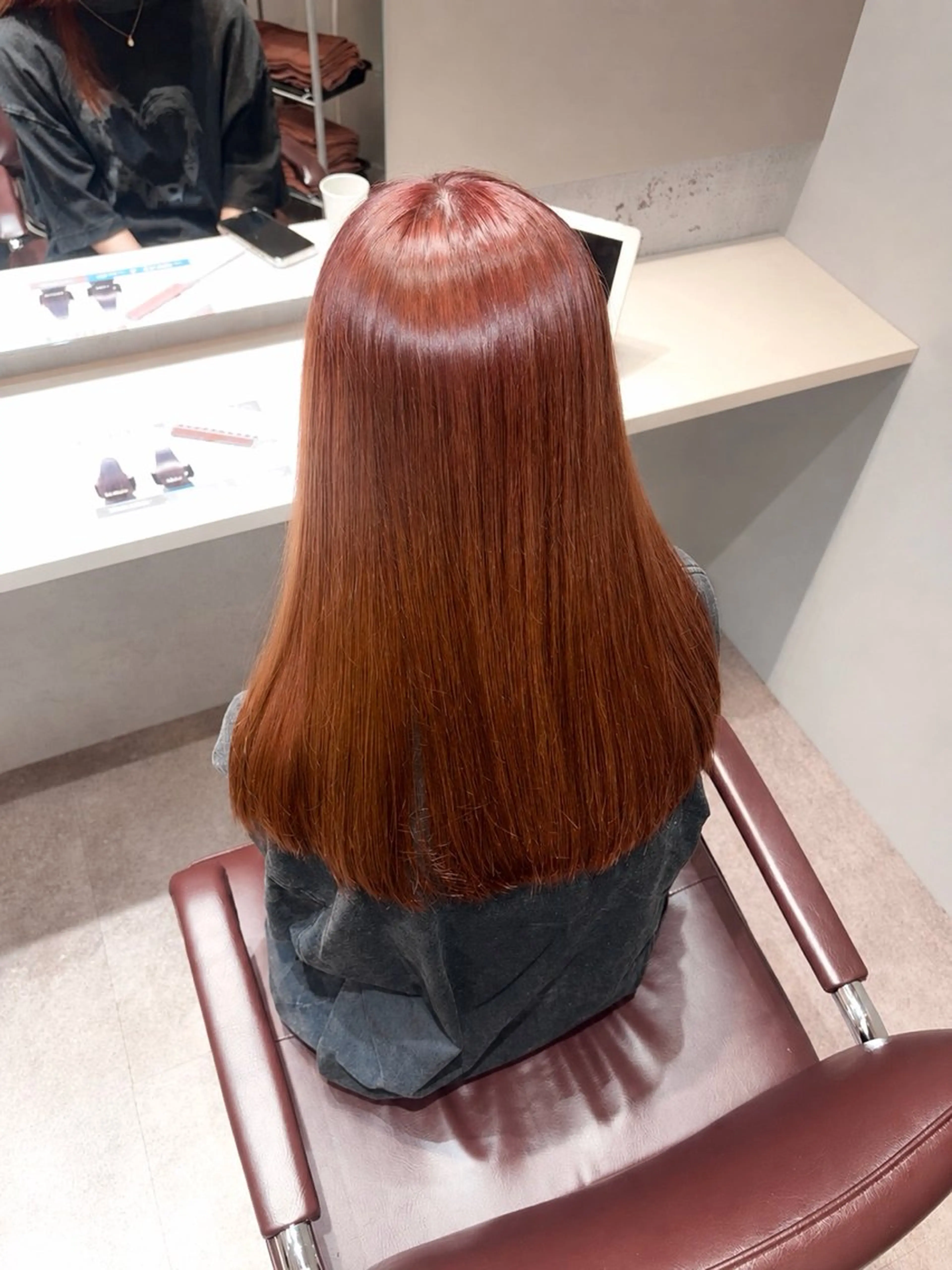 カラー ブリーチ ブラウンカラー 透明感カラー ピンクカラー ヘアカラー 楠原 彩加のヘアスタイル
