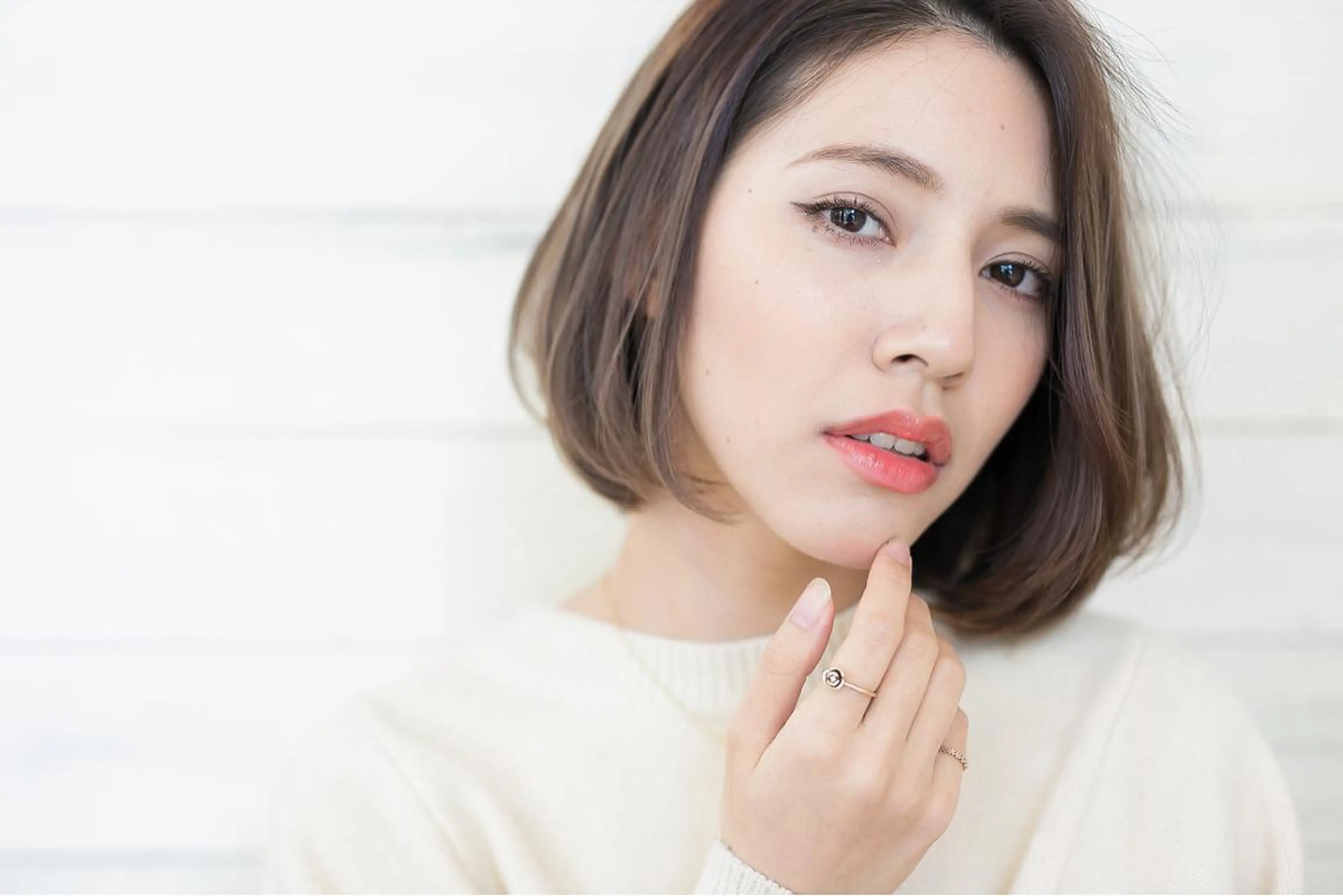 ショート カラー 出村谷 雄太のヘアスタイル