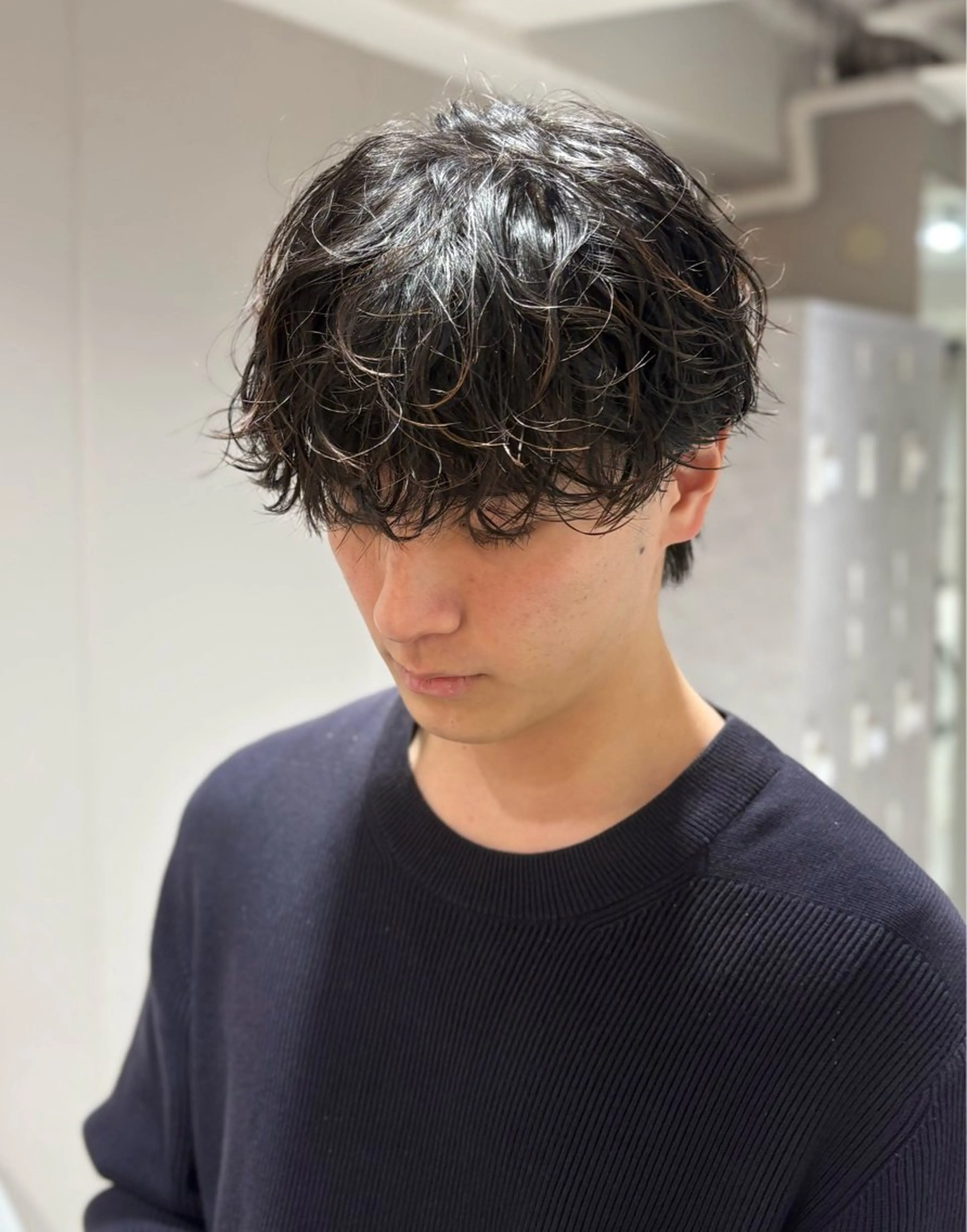 ショート パーマ メンズ特化/センター パート/しおんのヘアスタイル