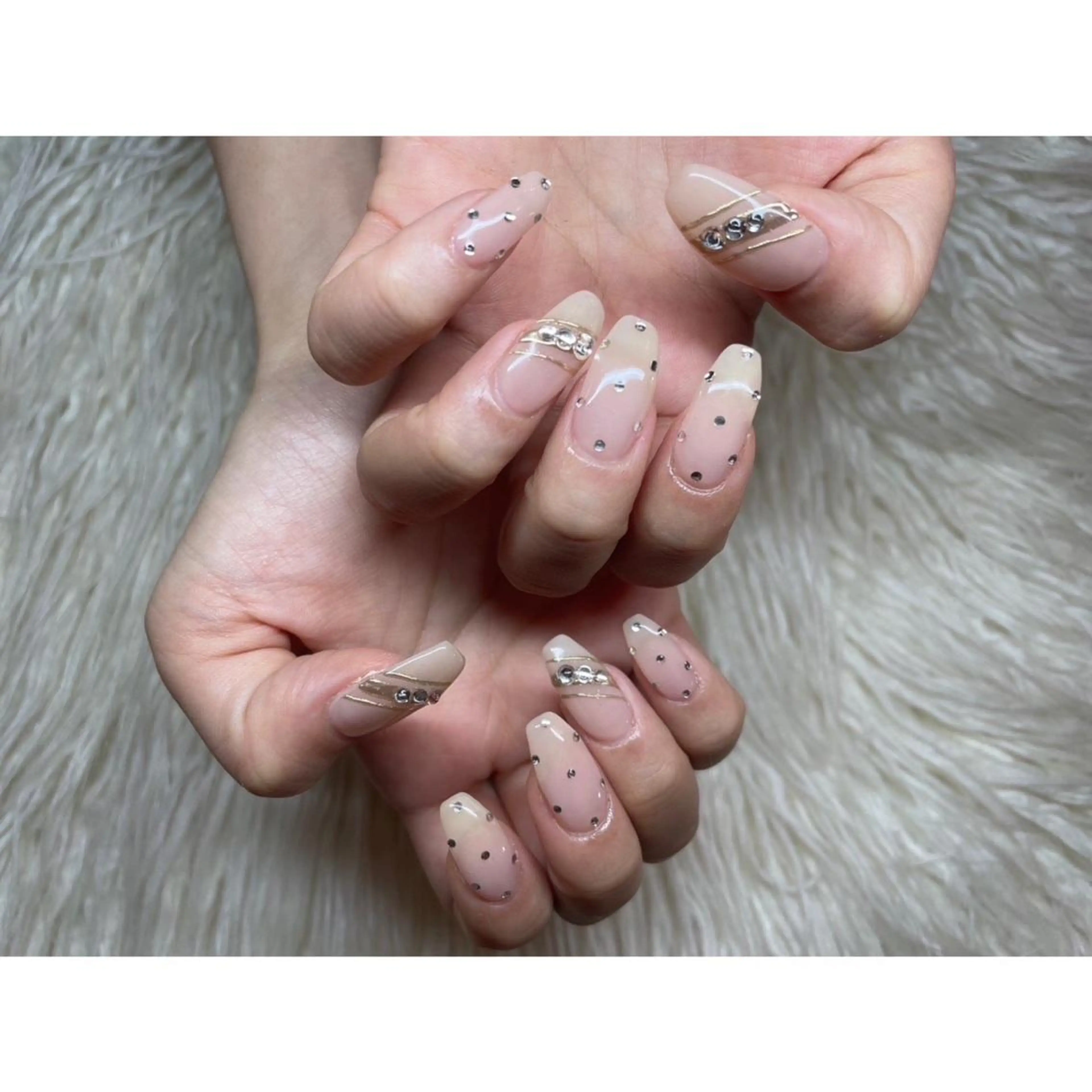 ネイル 持ち込み ハンドネイル フットネイル Nail salon LuaRのネイルデザイン