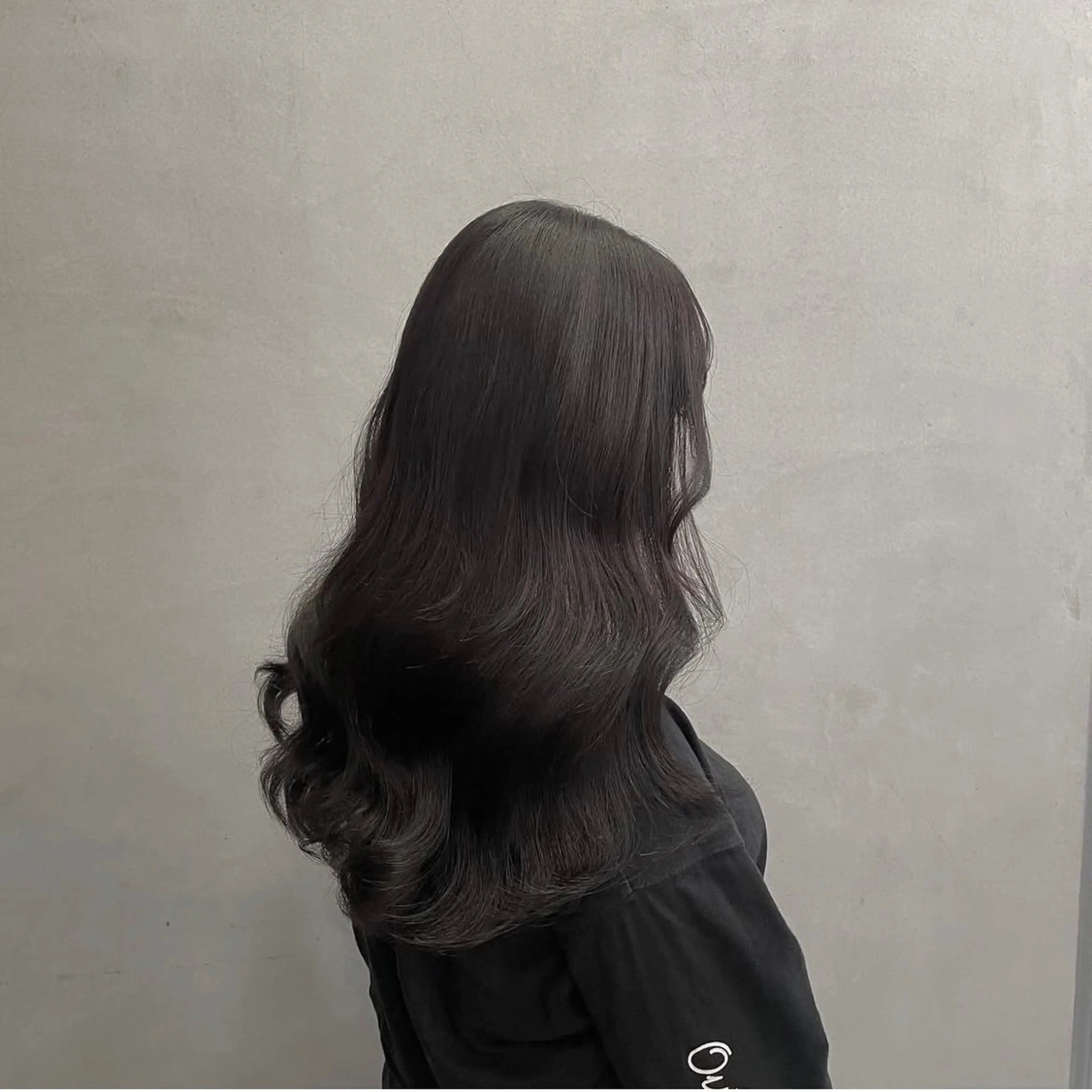 ロング 道場 聡夏のヘアスタイル