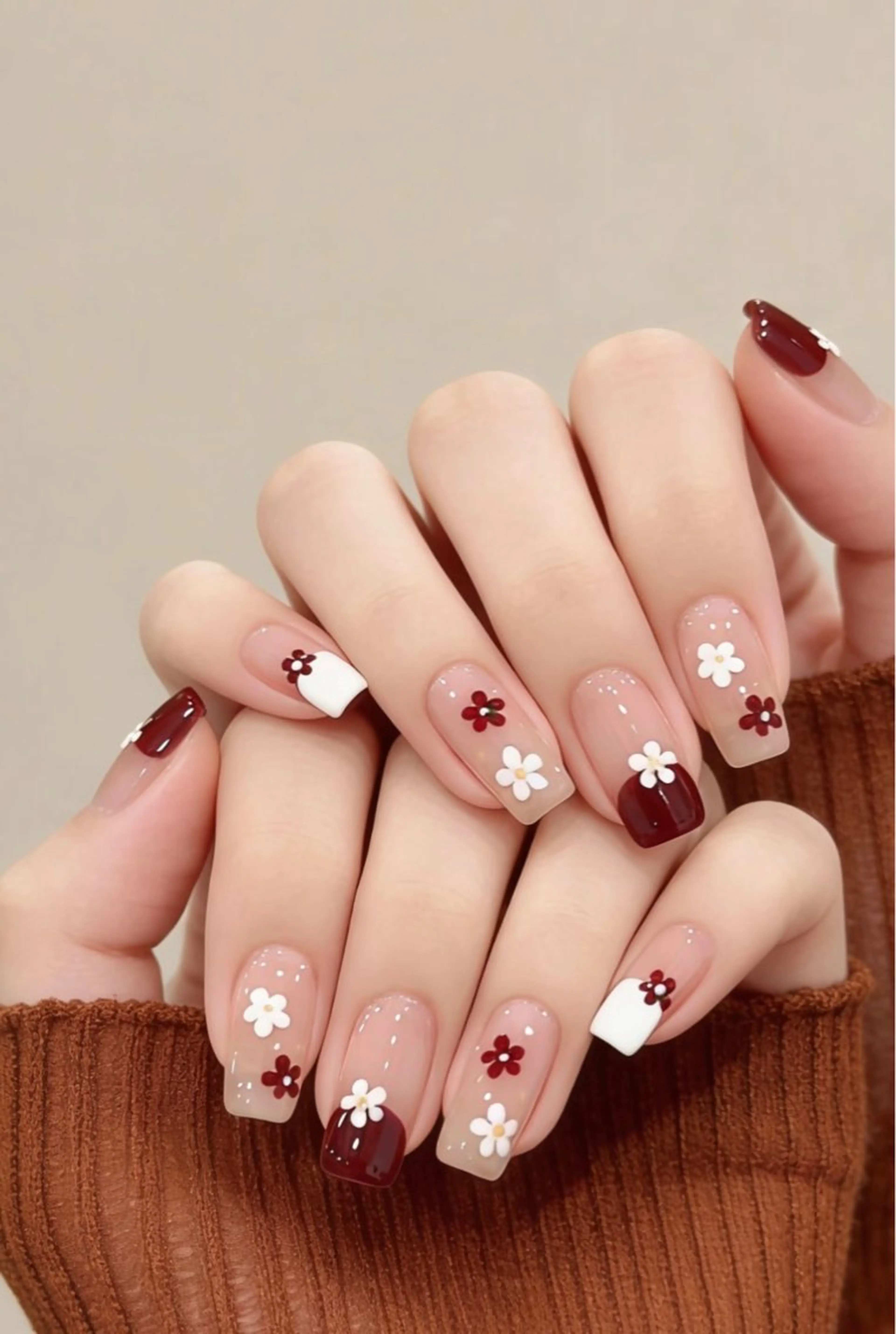 ネイル コウ ヨウのネイルデザイン